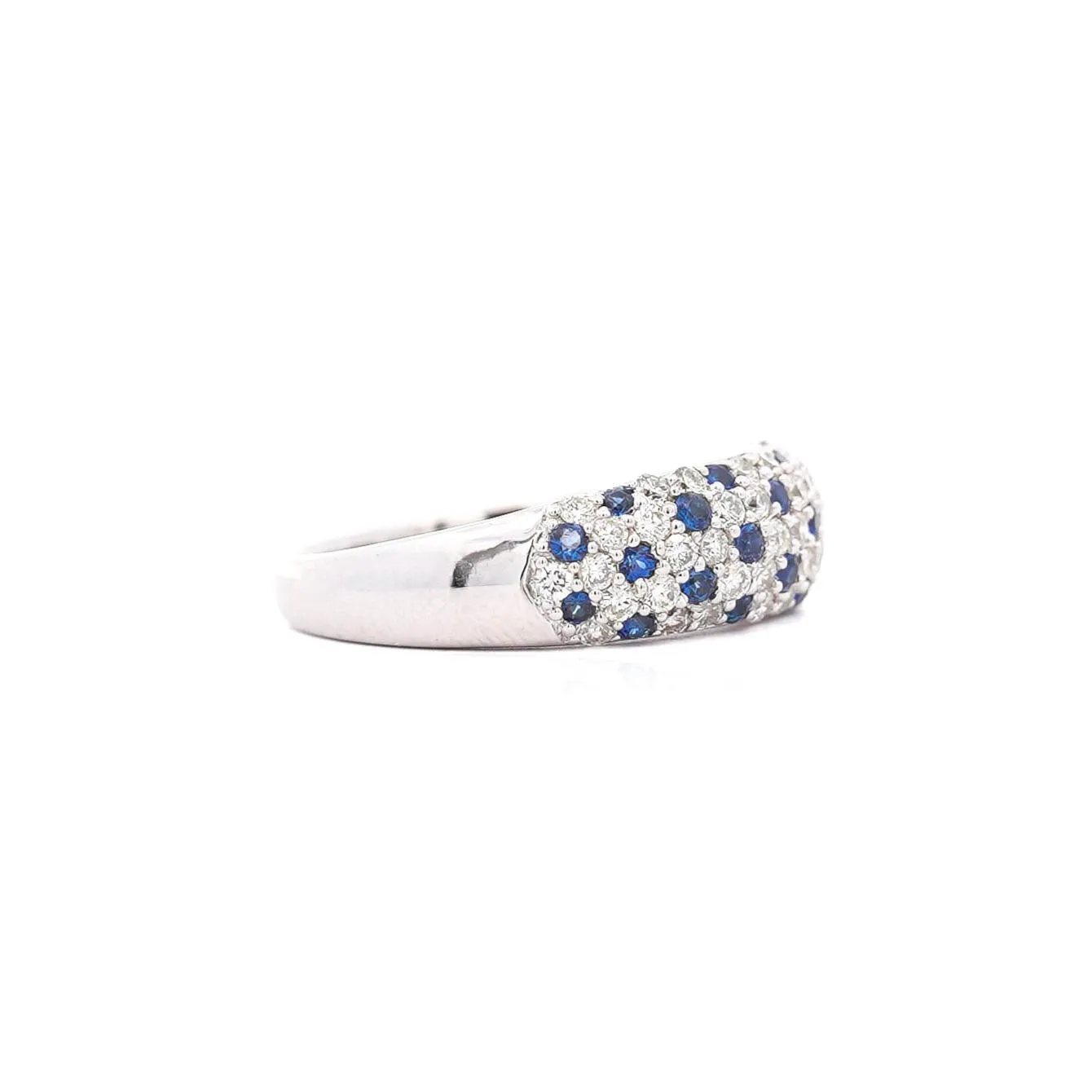 1.10 Carat Sapphire and Diamond Pave Cluster Platinum Band Ring