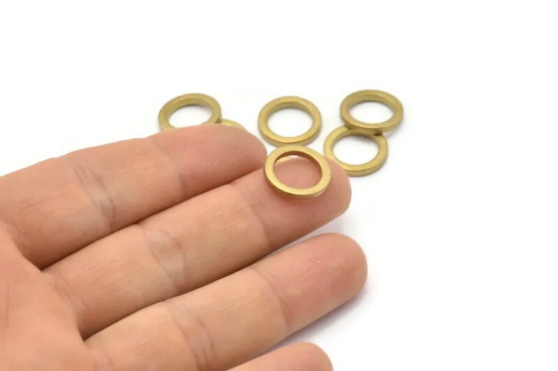 12 Raw Brass Circles (14x2x2mm) Bs 1346