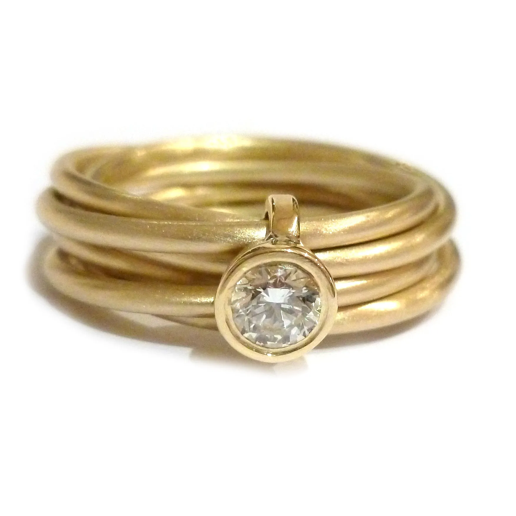 18ct gold 6 band "Russian style" multi band diamond ring