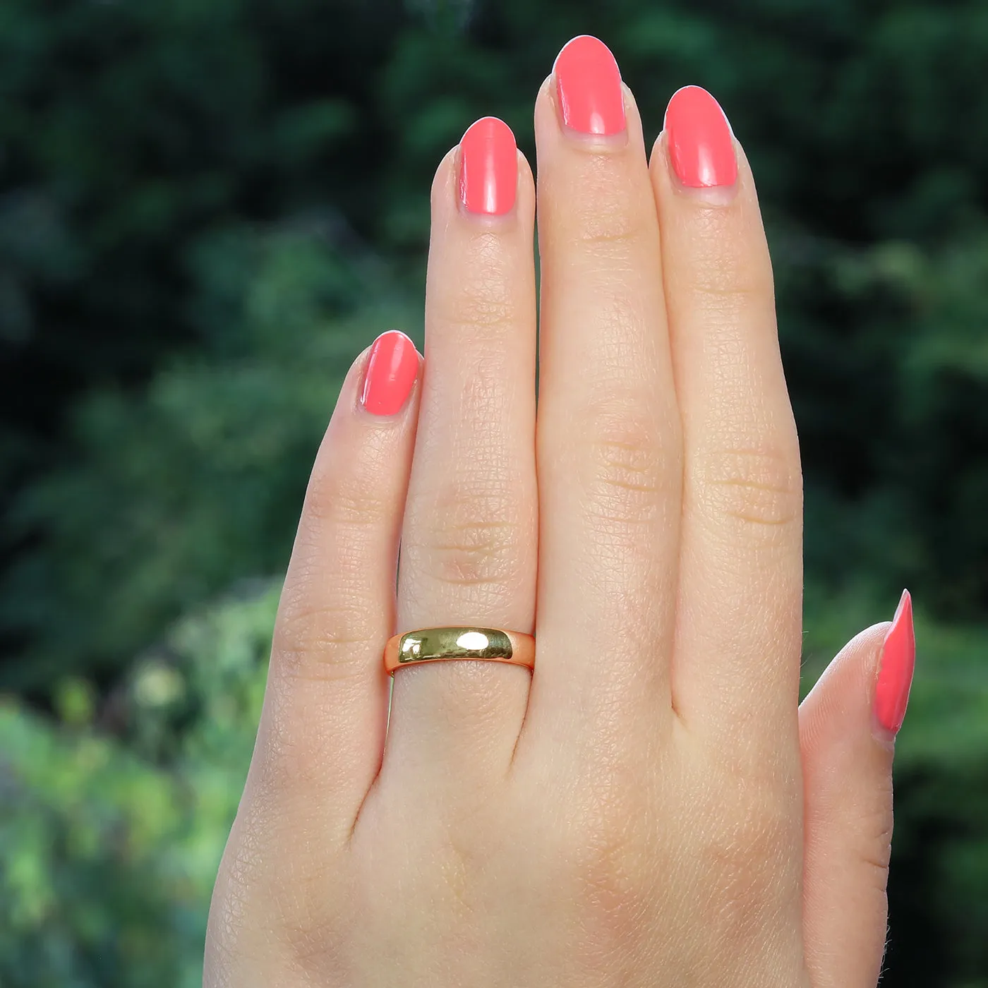 18ct Polished Rose Gold 4mm Comfort Fit (Court) Wedding Ring