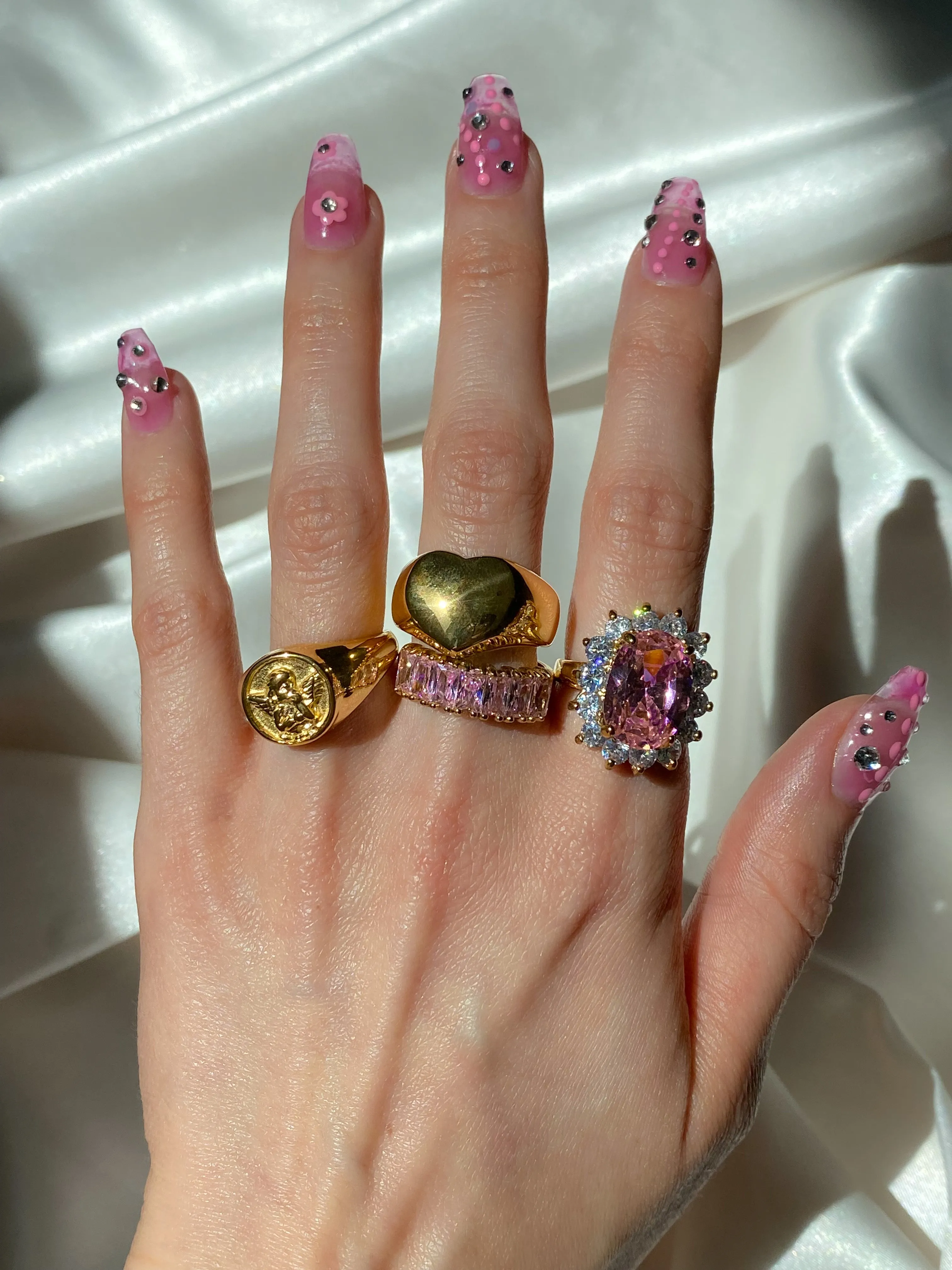 Alya Signet Ring