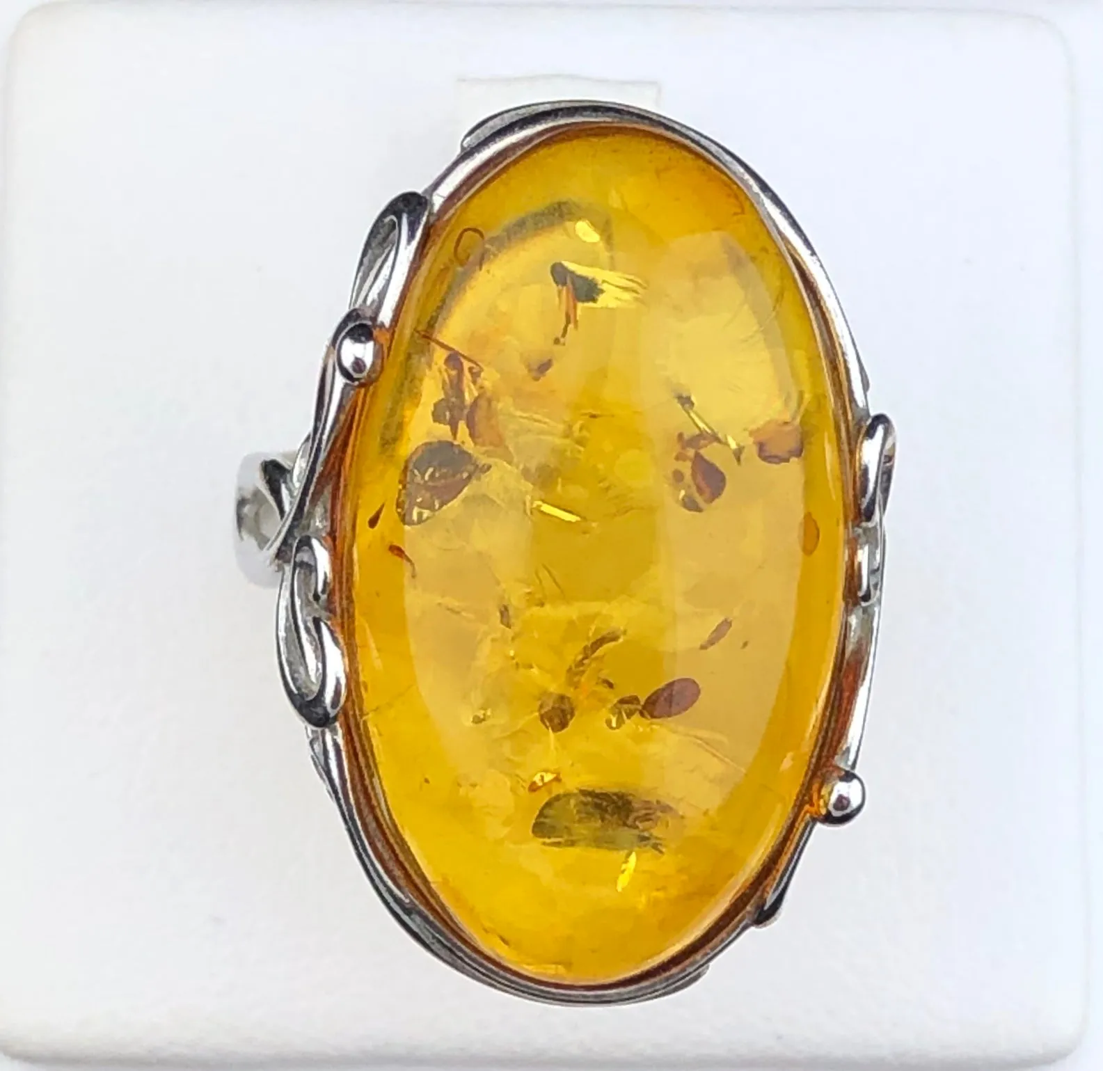 Amber Ring AMBR32