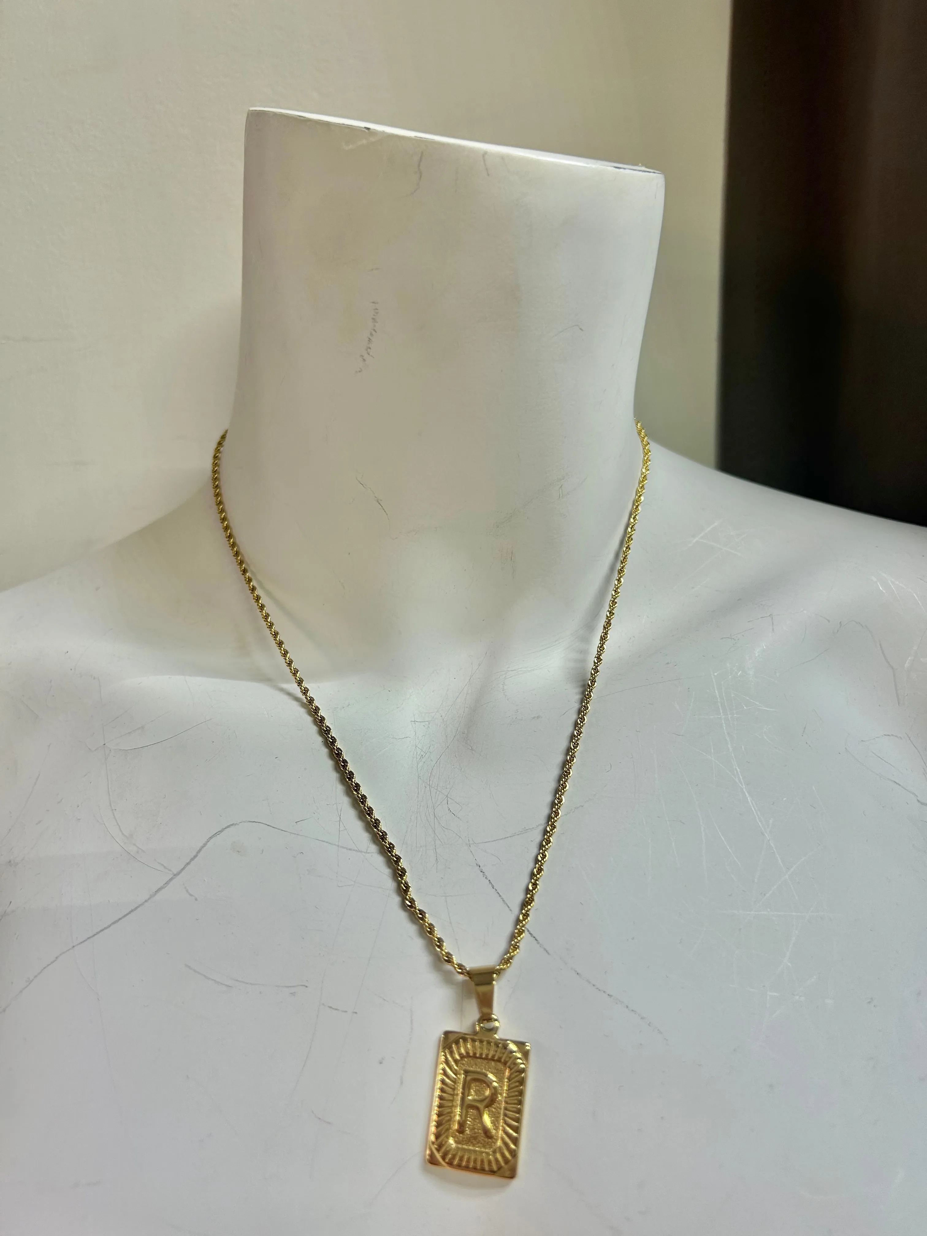 Bella Initial Tag Necklace | Twist Chain