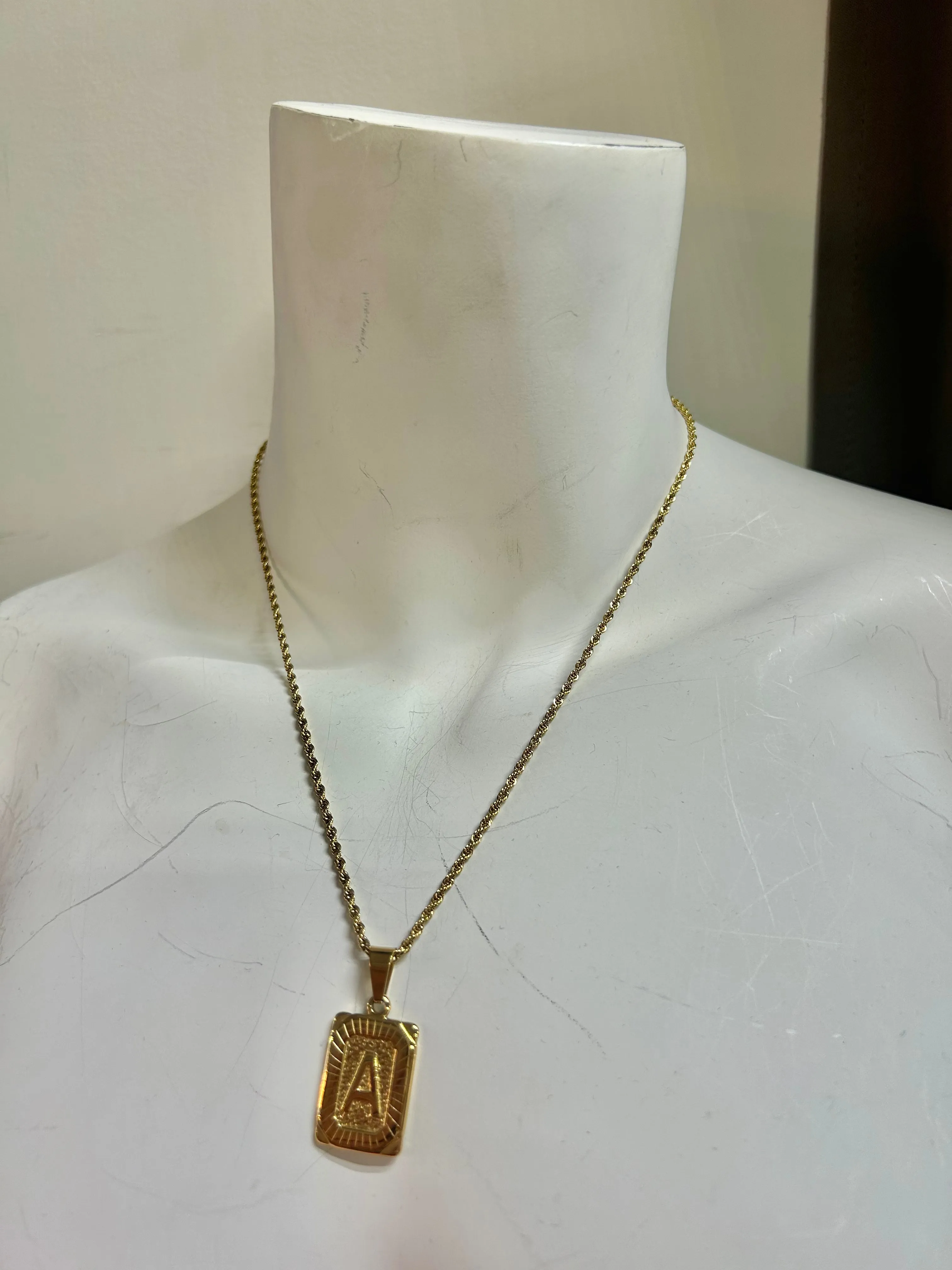 Bella Initial Tag Necklace | Twist Chain