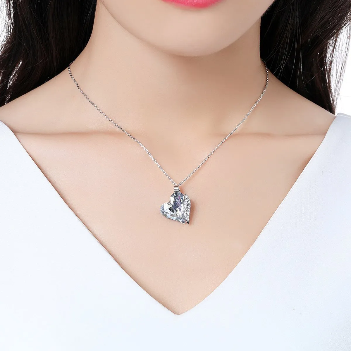 Blue Heart Dangle Pendant KPN0243