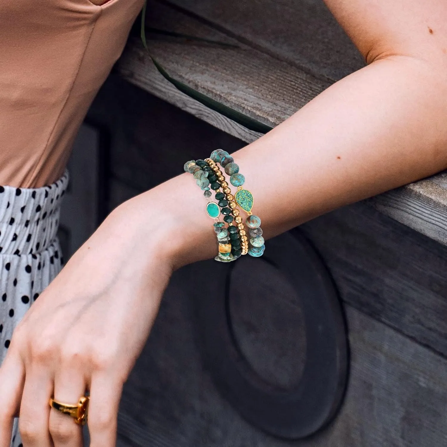 Bohemian Natural Stone Beaded Bracelets for Women Men Stackable Stretch Beads Bracelet Set with Charm and Tassel Multilayered Elastic Gemstone Bracelets Summer Beach Boho Jewelry Gift for Women