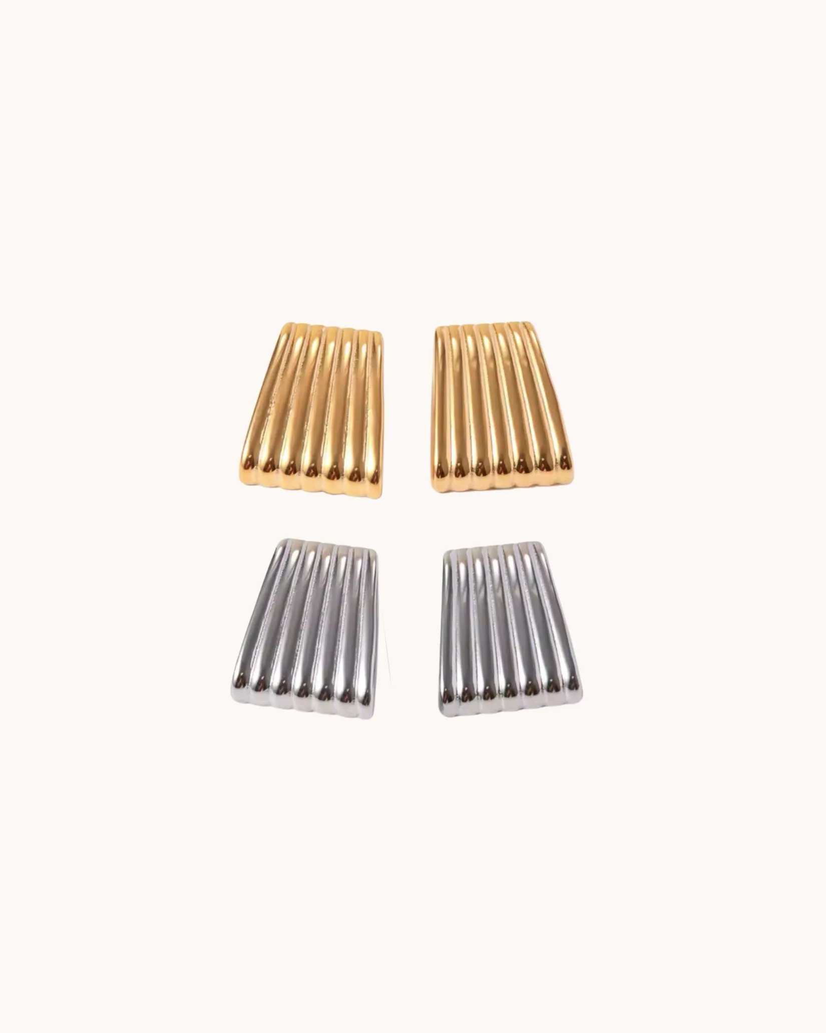 Bold striped earrings - shell