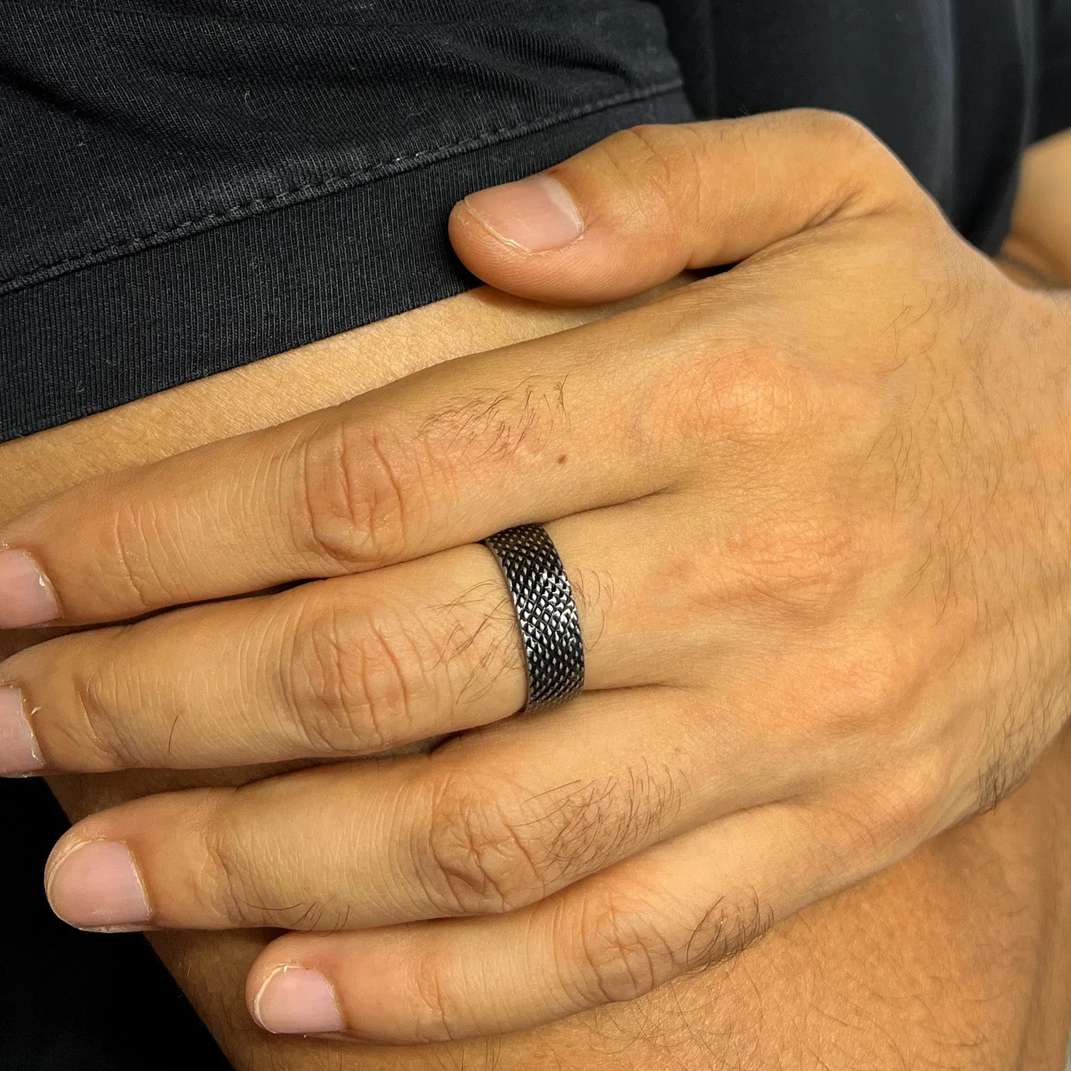 Classic Diamond textured Ring in  Gunmetal finish
