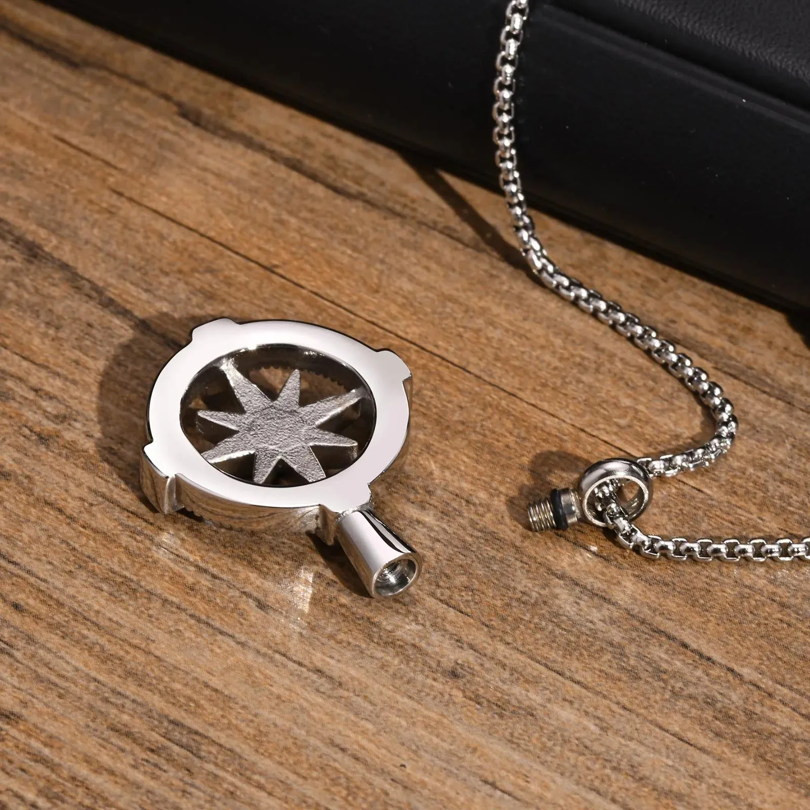 Cool Navigation Compass Necklaces for Men