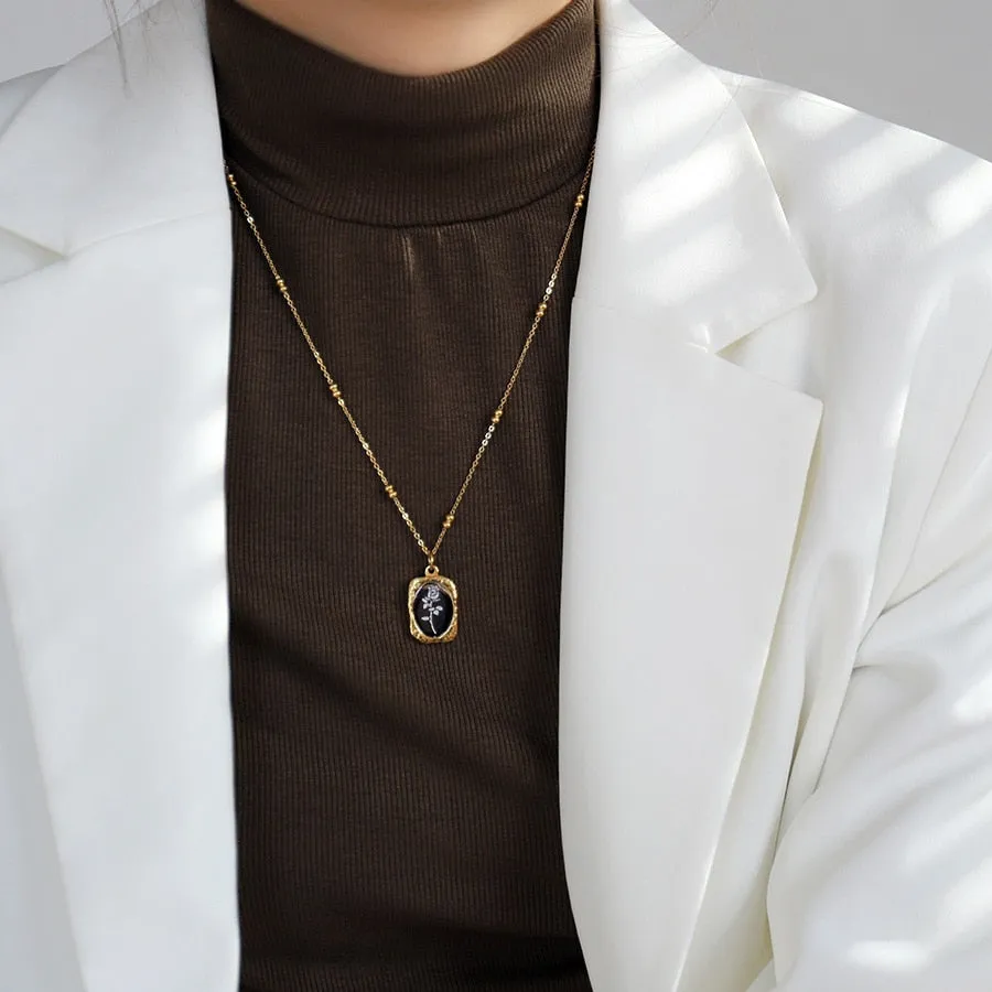 Design Sense Glass Mirror Rose Pendant Stainless Steel Gold Necklace For Woman‘s