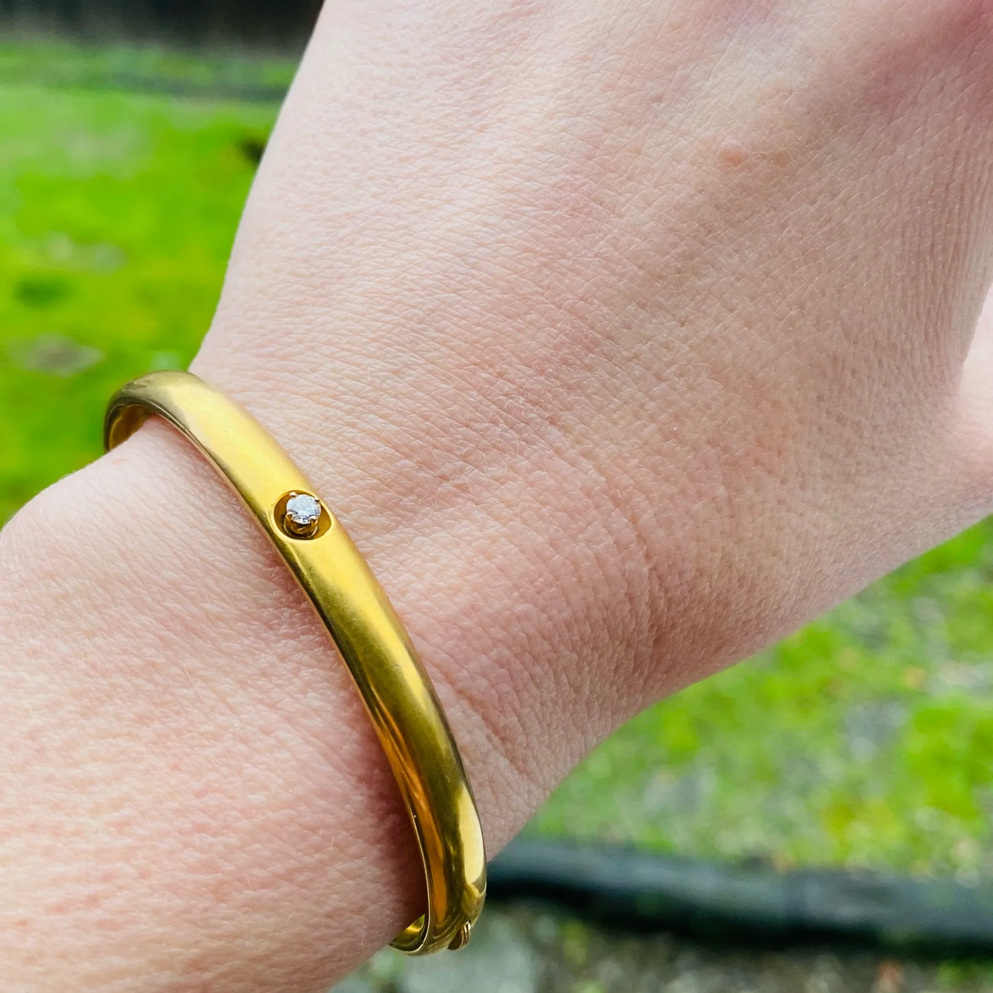 Edwardian Diamond Set Gold Hinged Bangle