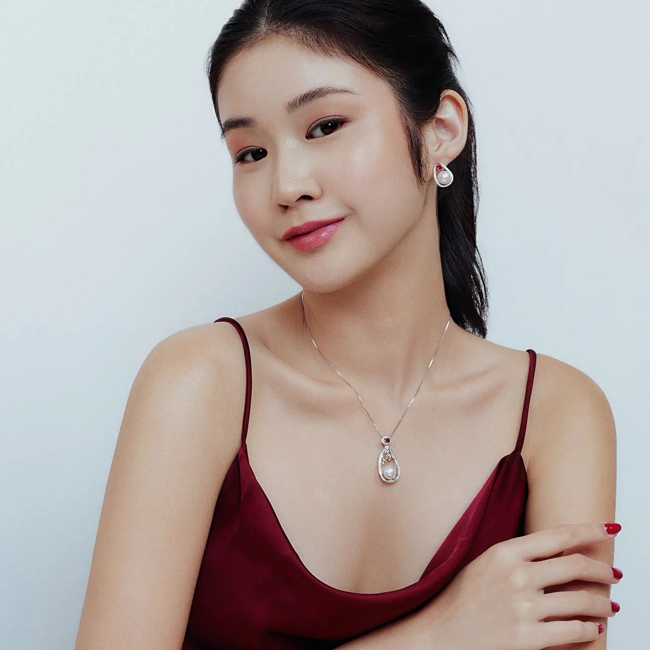 Elegant Freshwater Pearl Necklace WN00487