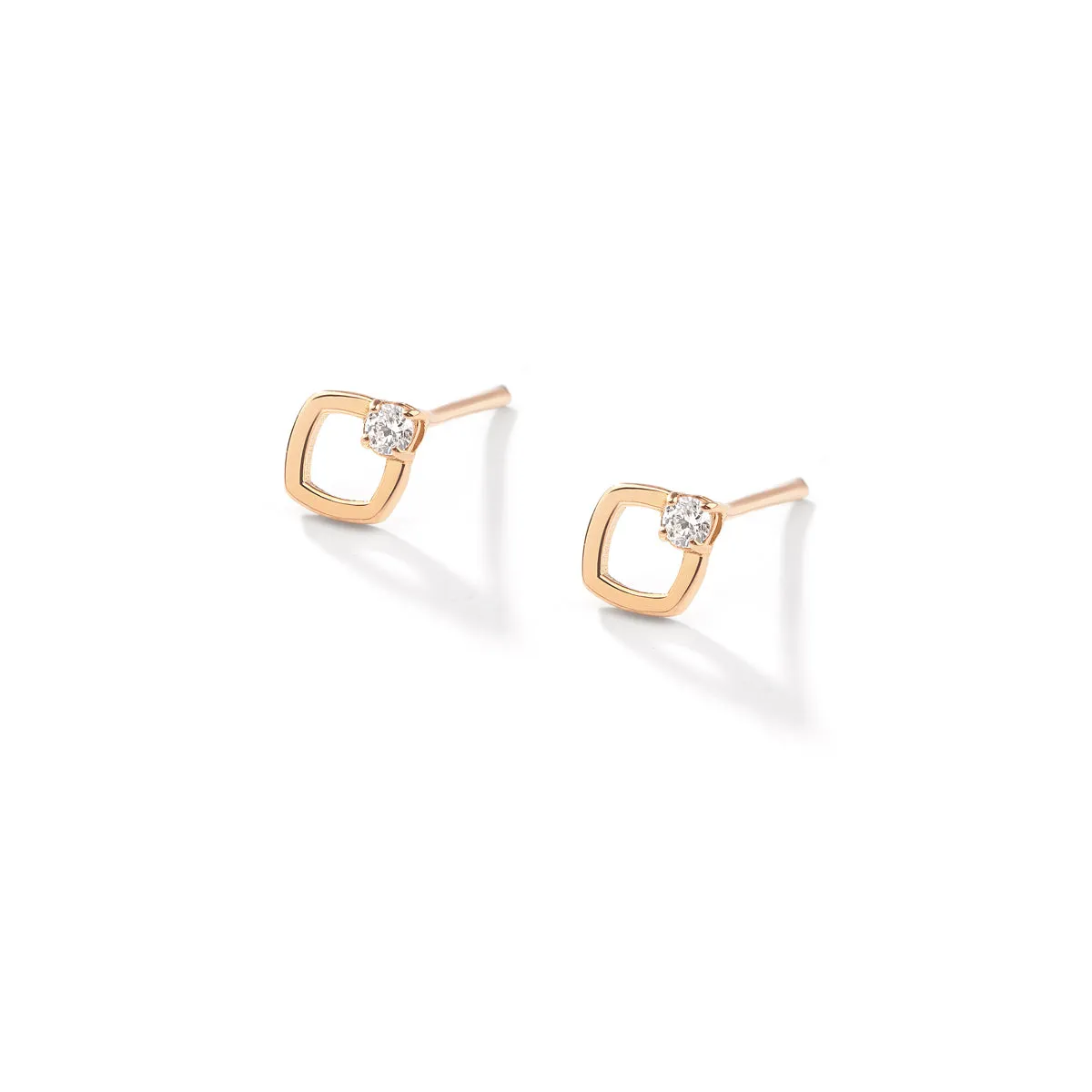 Eliora Stud Earrings