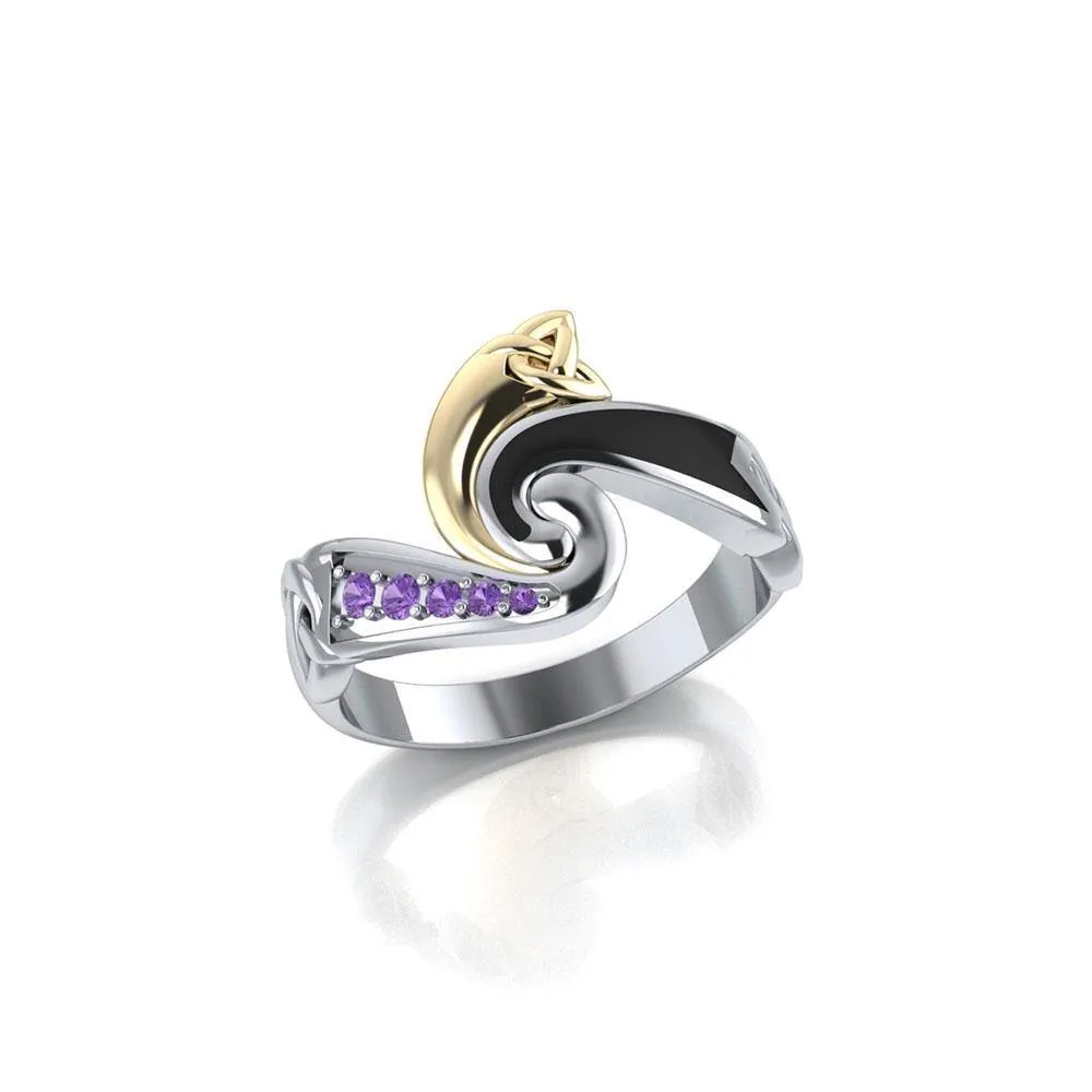 Endless and Modern Celtic Triskele Ring MRI636
