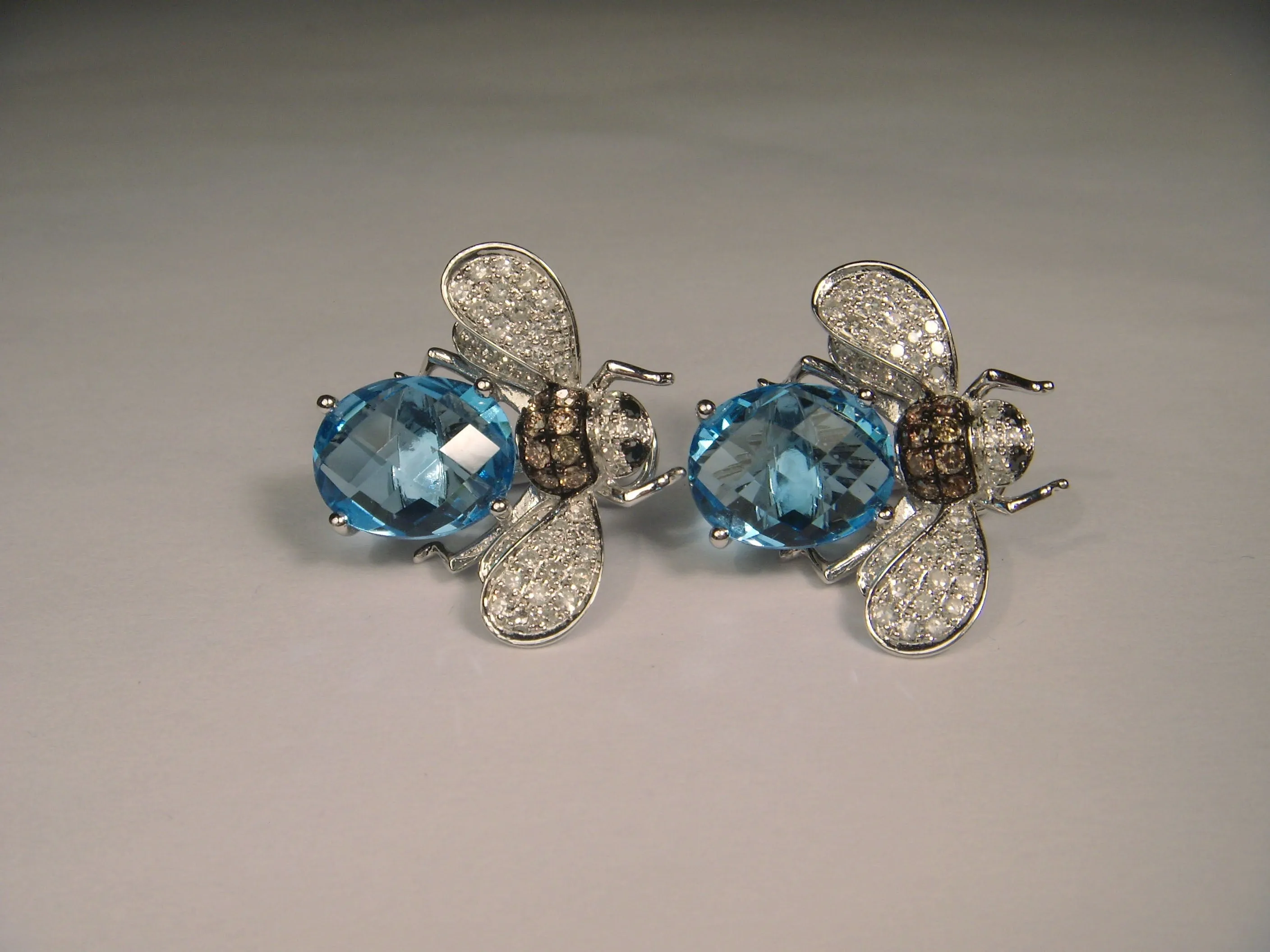 Gorgeous 14K White Gold Blue Topaz Bumble Bee Diamond Earrings