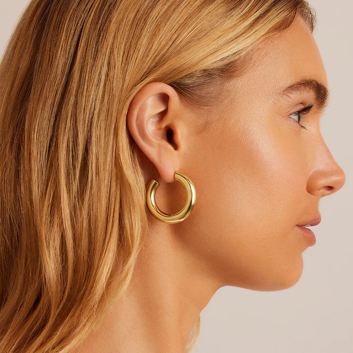 Gorjana Lou Statement Hoops (gold)