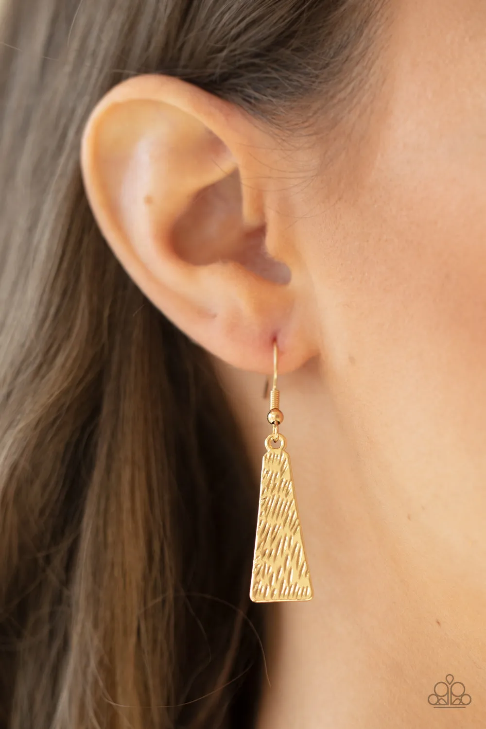 Happily Ever AFTERSHOCK Gold-Necklace