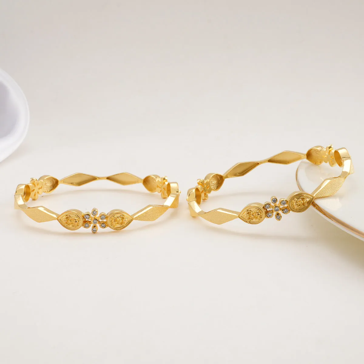 Heeran Nagas Pair Bangle