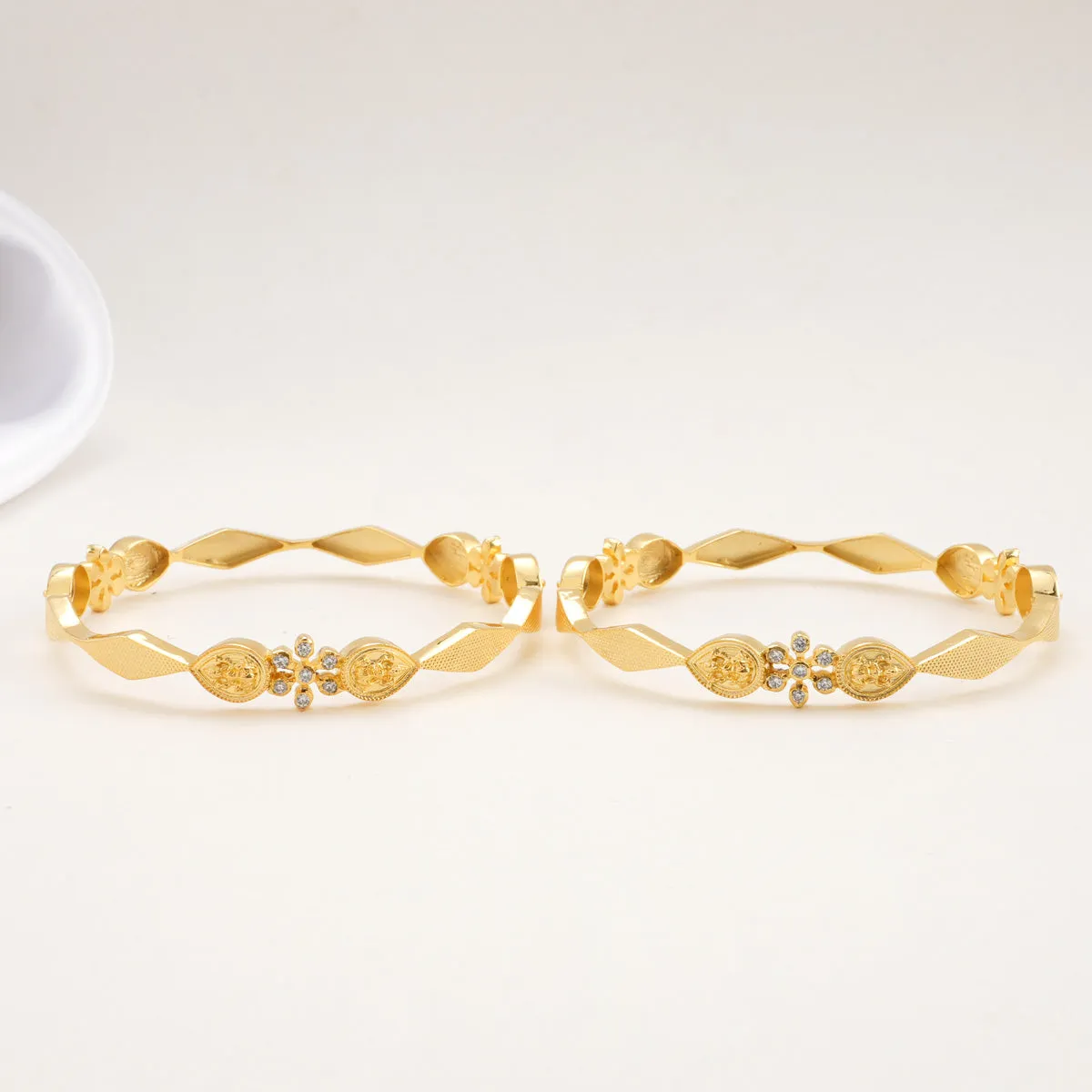 Heeran Nagas Pair Bangle
