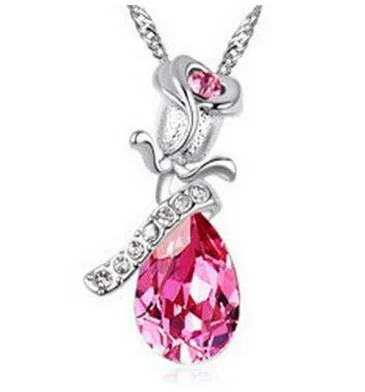 High Quality Angel Crystal 2018 Hot Trend Rose Flower Pendant Necklace Charm Gold Silver Beauty Rose Jewelry Necklace For Women