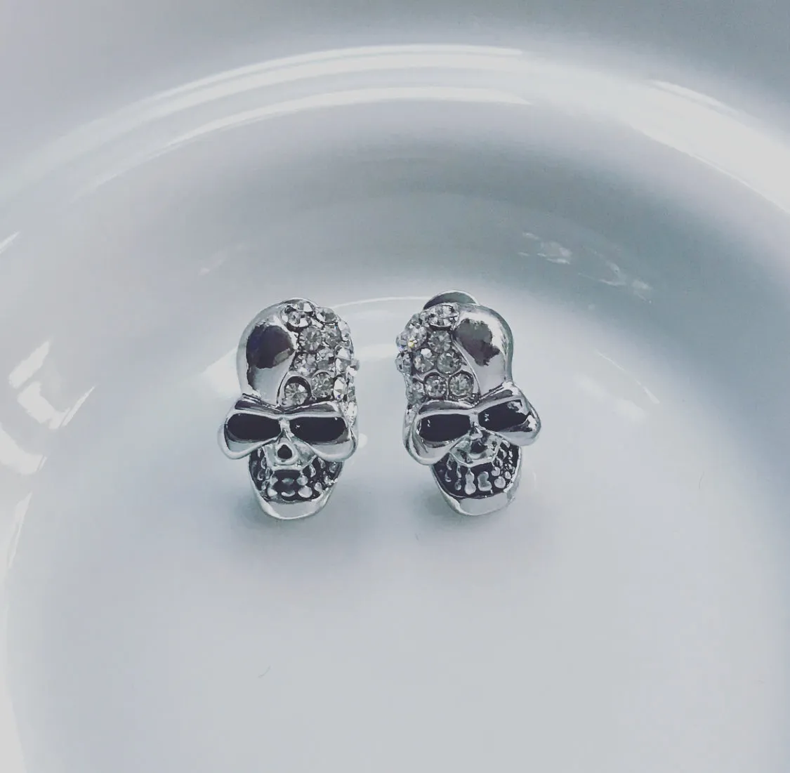 Island Crystal Skull Earrings