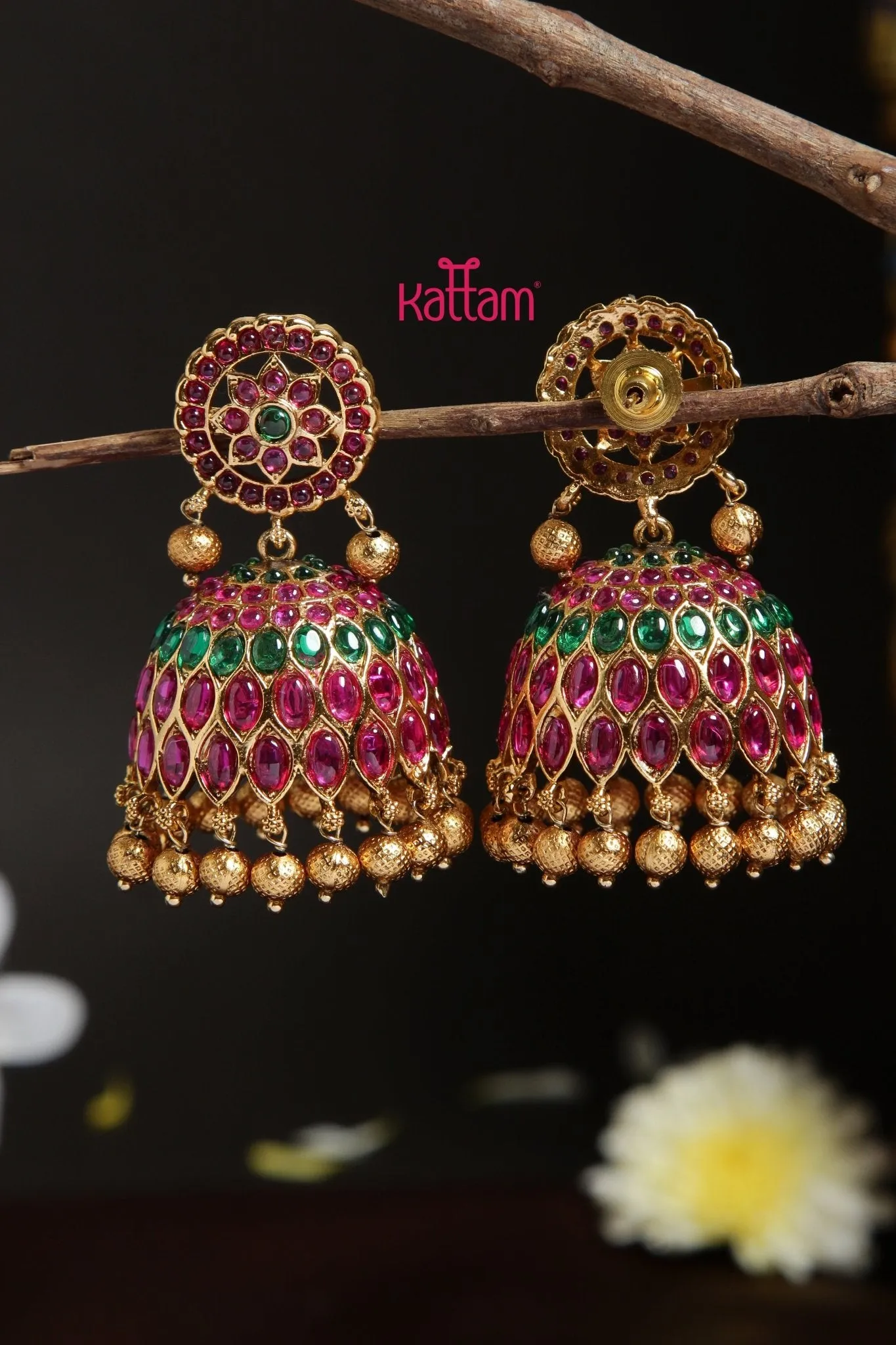 Kemp Bold Jhumka