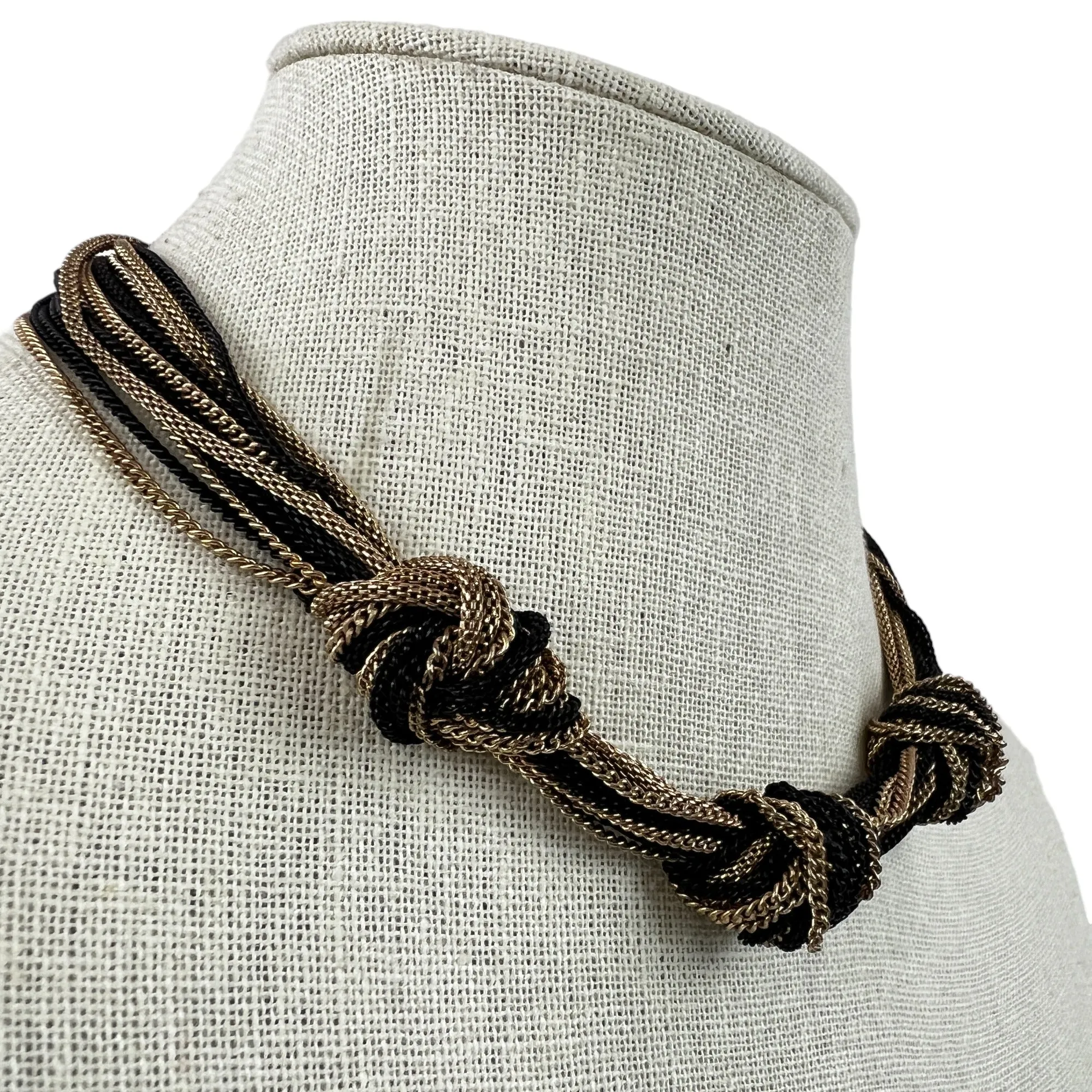 Knotted Chain Choker Necklace