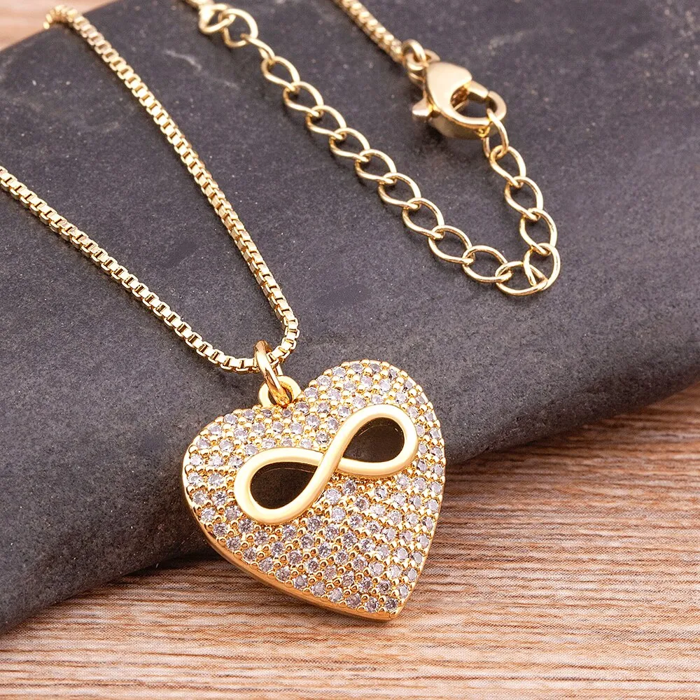 Light Luxury Heart Pendant Necklace for Women