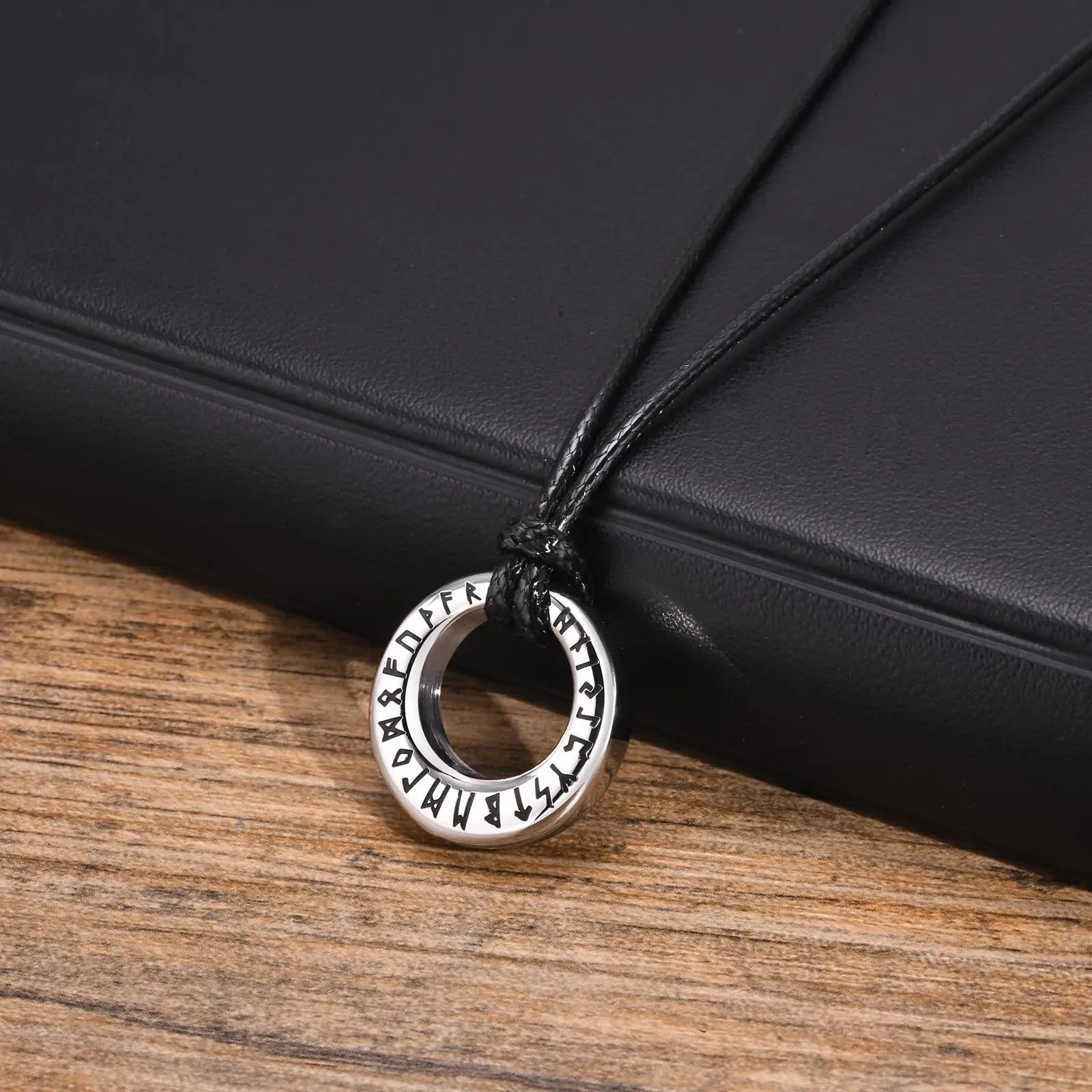 Men Norse Viking Urn Necklaces,Waterproof Stainless Steel Round Pendant