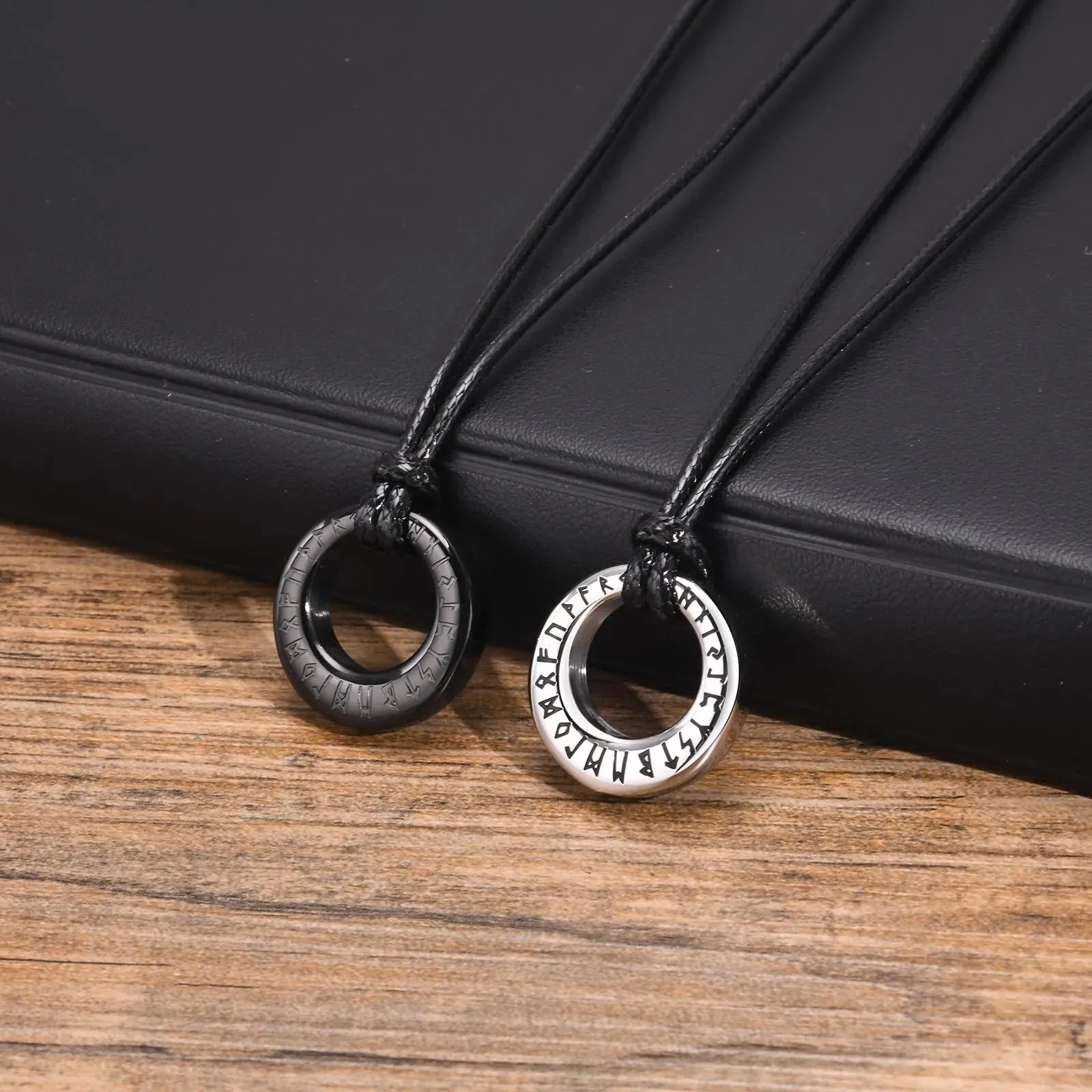 Men Norse Viking Urn Necklaces,Waterproof Stainless Steel Round Pendant