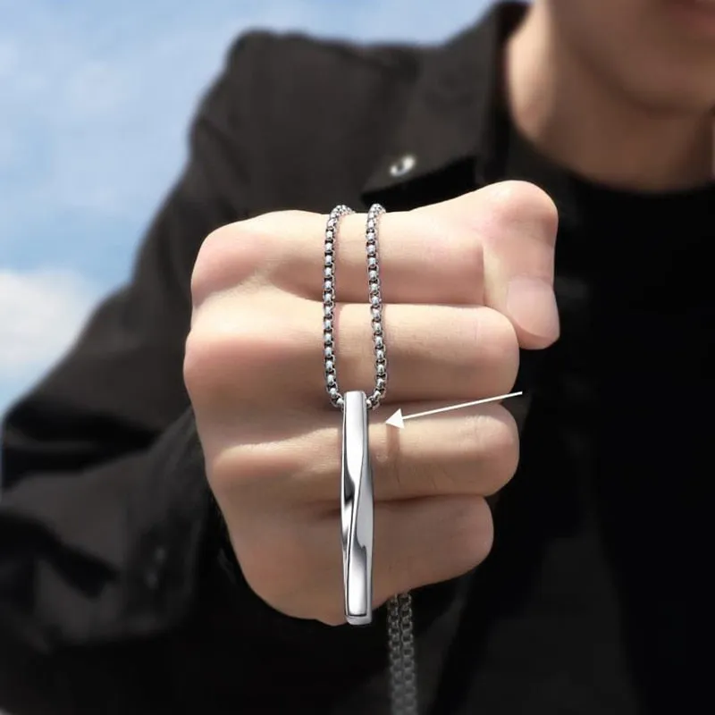 Men Trendy Pendant Necklaces