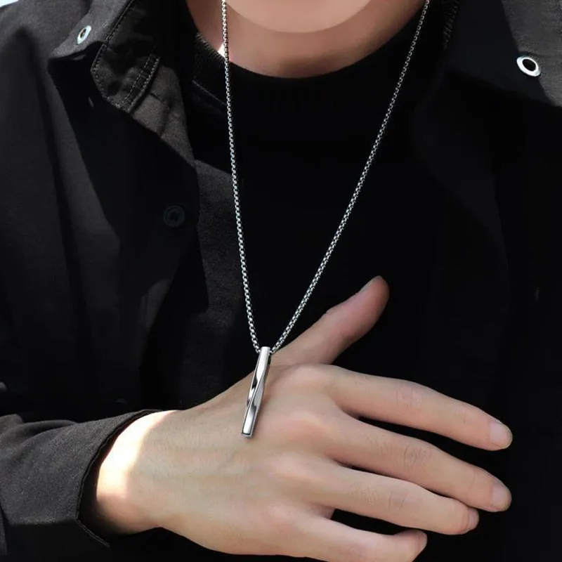 Men Trendy Pendant Necklaces