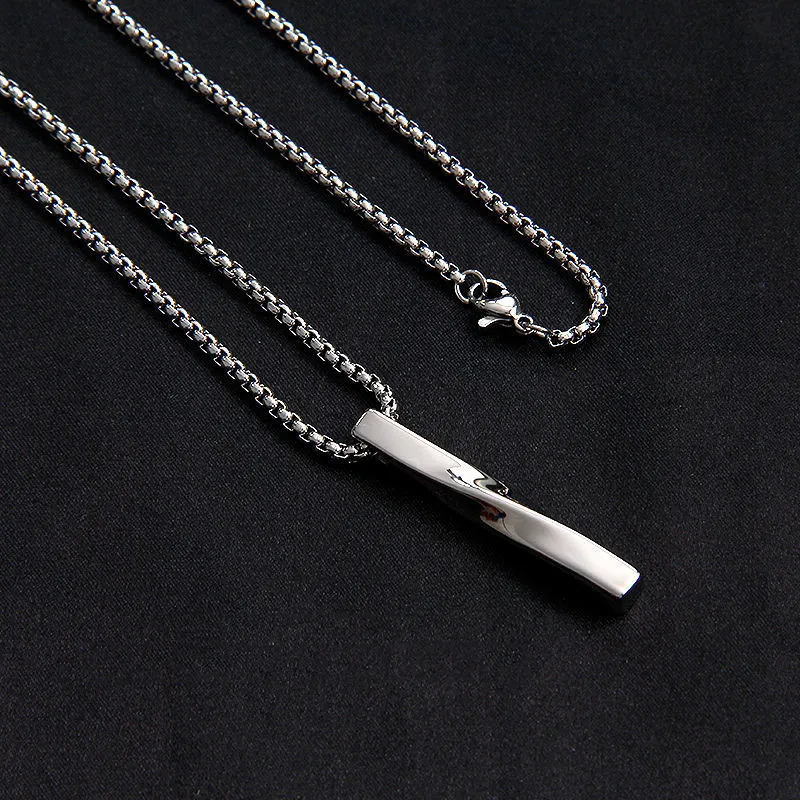 Men Trendy Pendant Necklaces