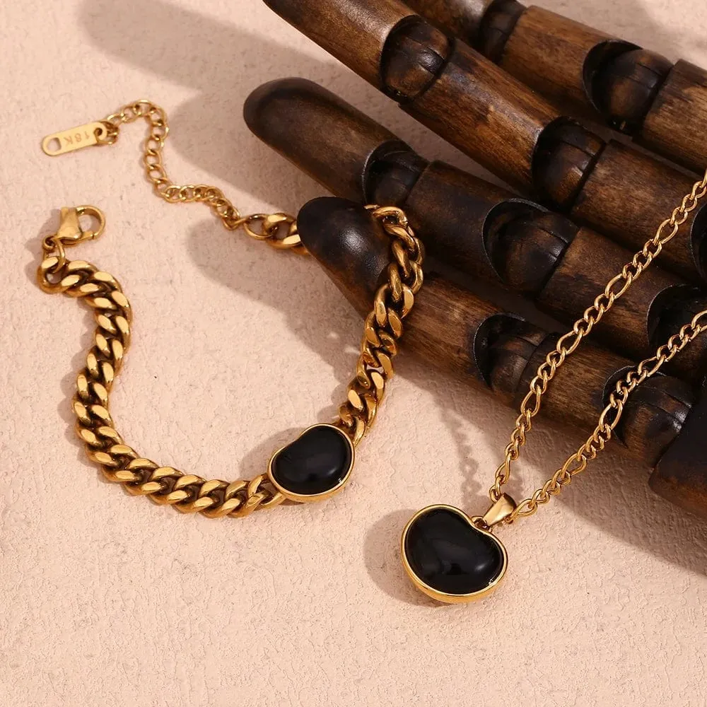 Miranda's Black Bold Heart