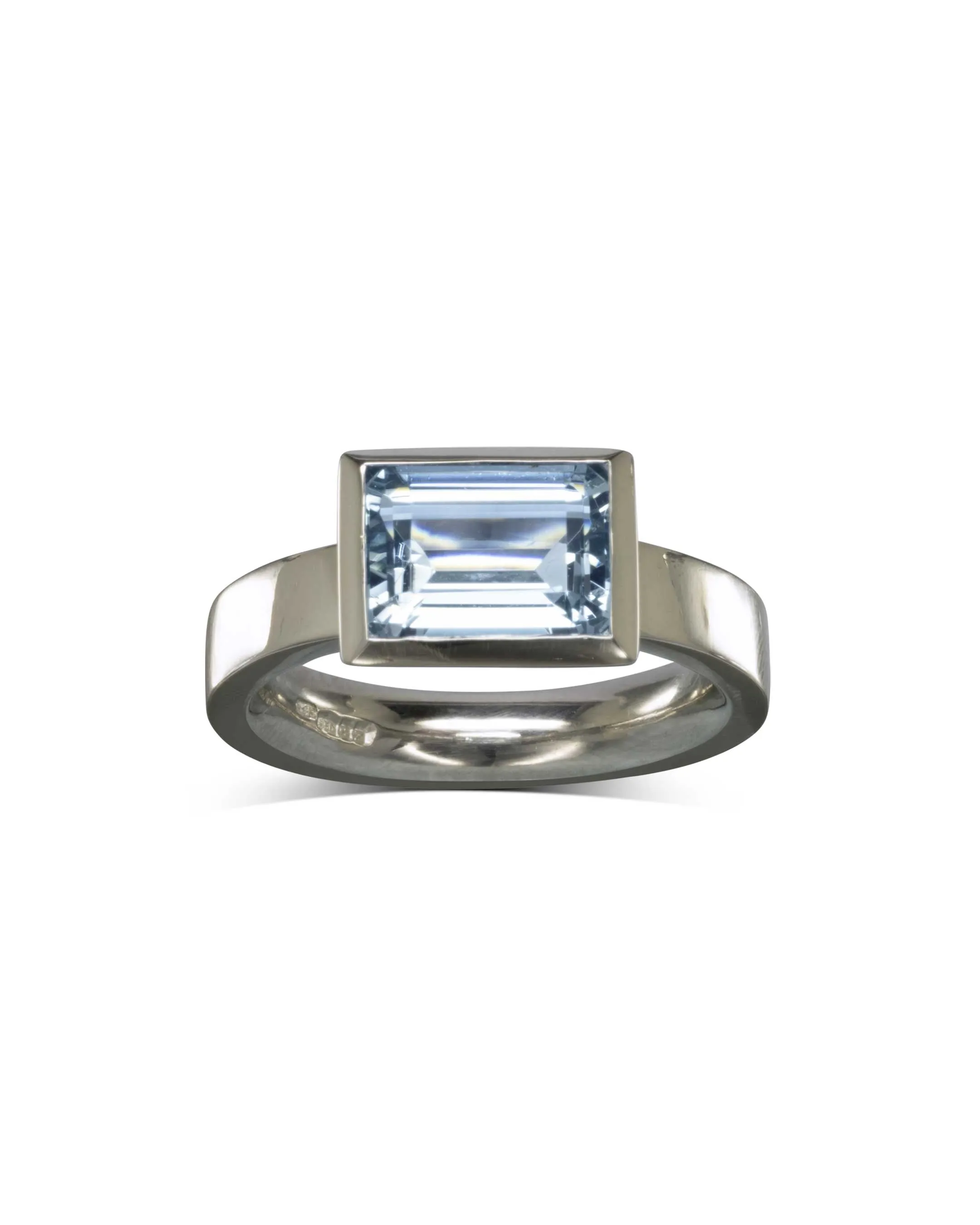 Modern Aquamarine Solitaire Ring
