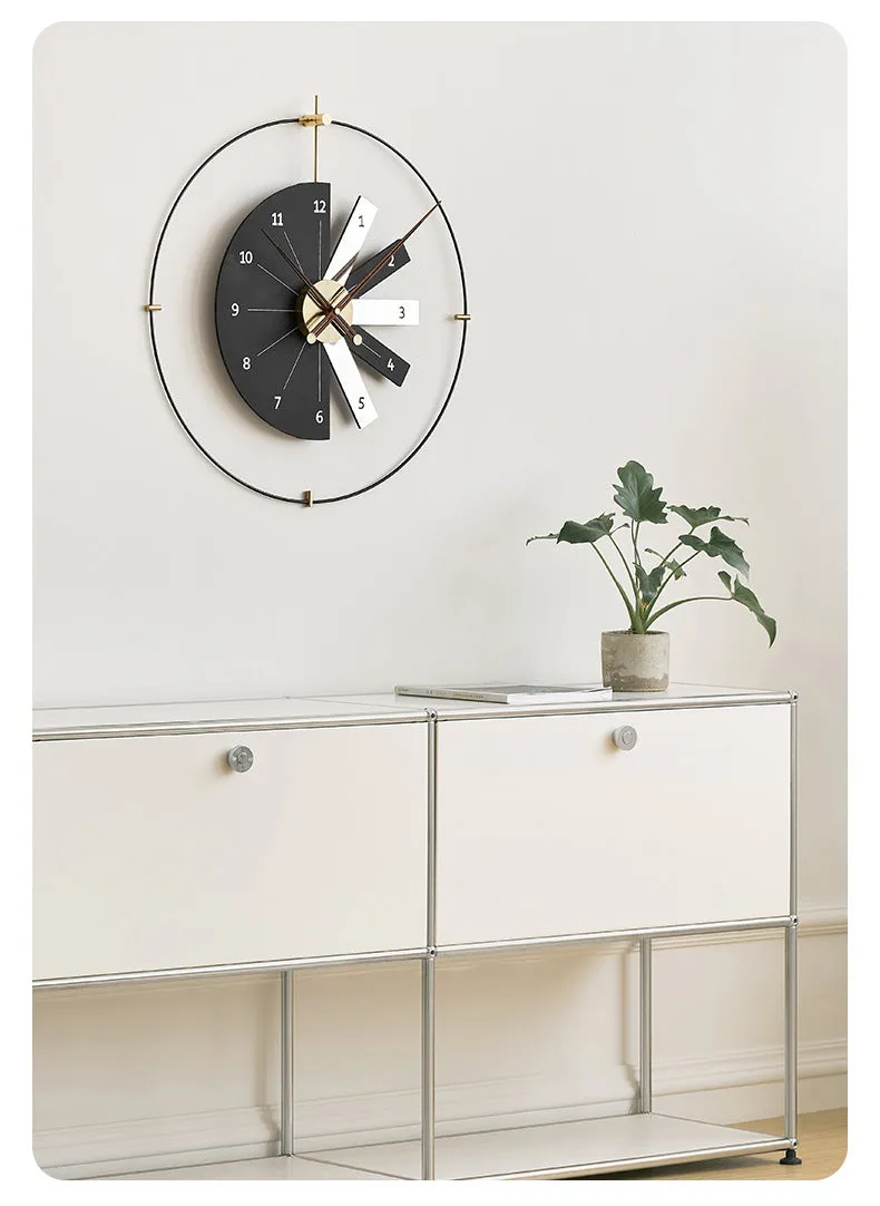Moving Target Wall Clock – Artistic Modern Design for Unique Interiors