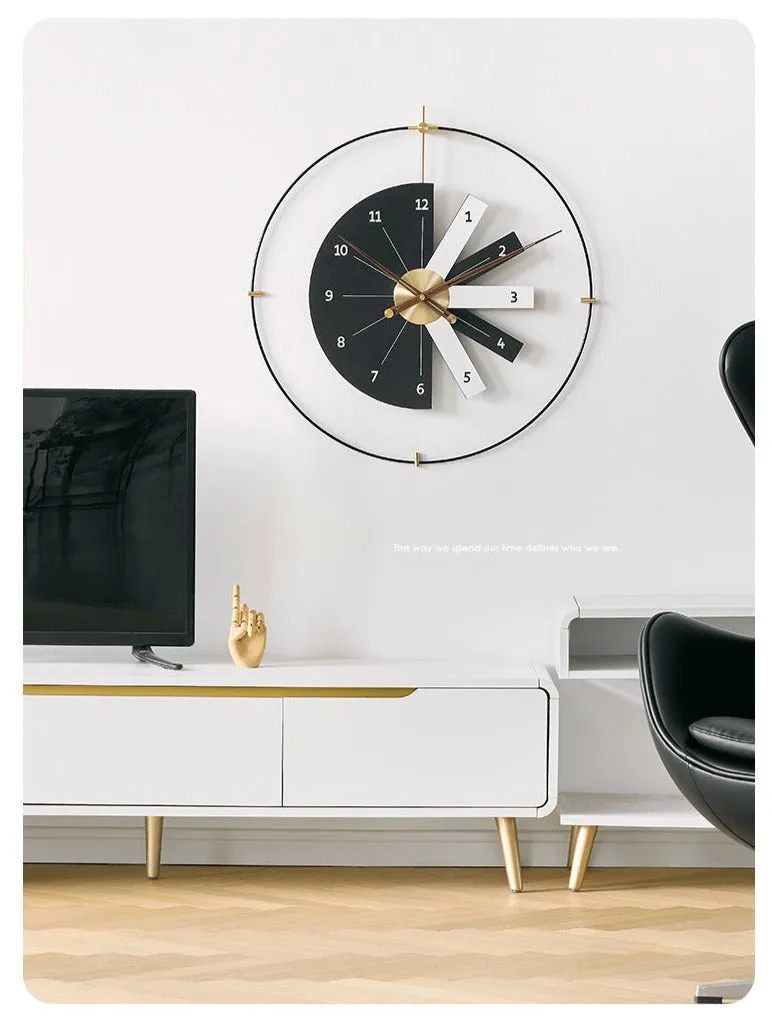 Moving Target Wall Clock – Artistic Modern Design for Unique Interiors
