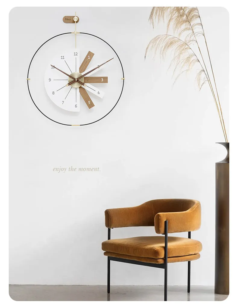 Moving Target Wall Clock – Artistic Modern Design for Unique Interiors