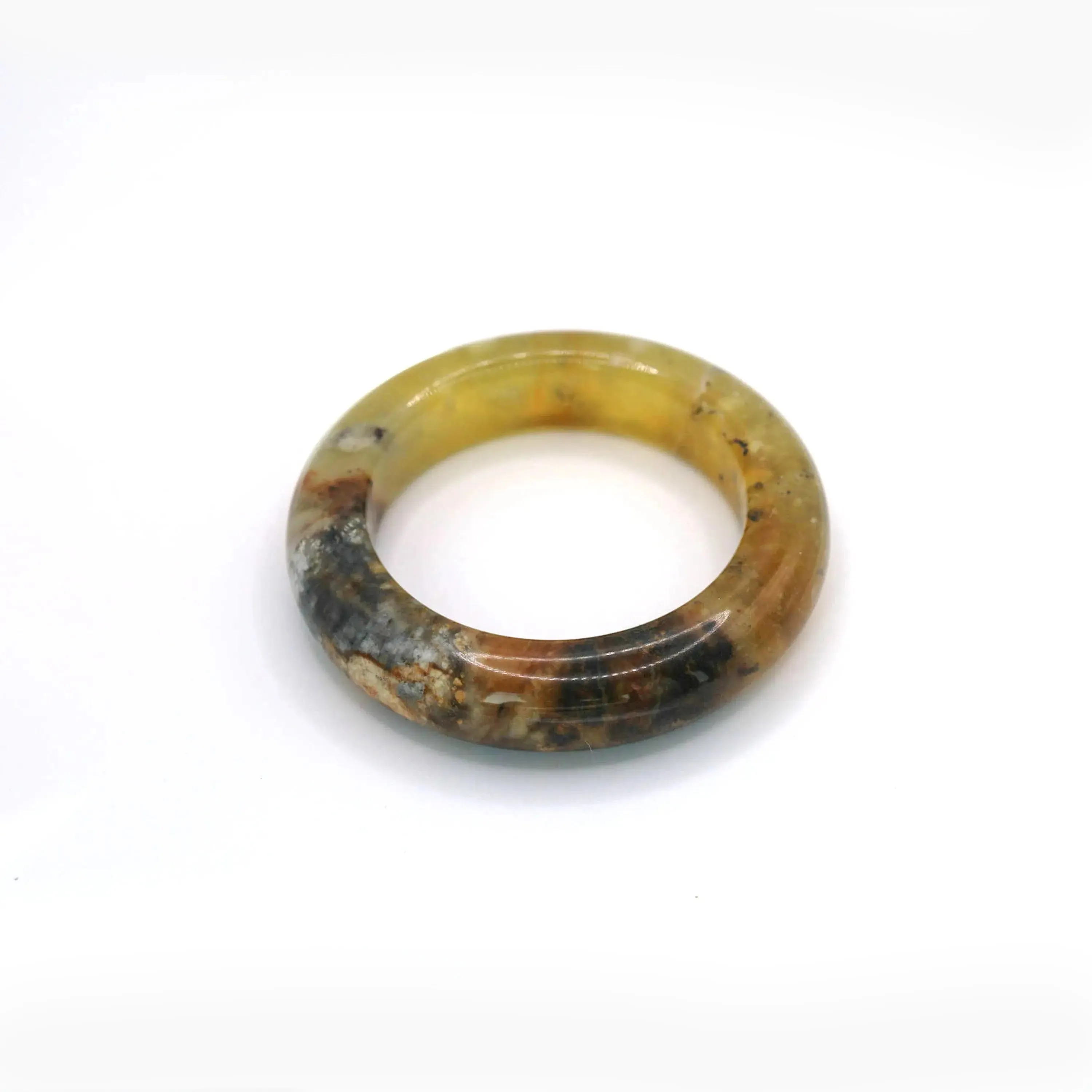 Natural Yellow Jade Bangle – Ice-Translucent Tones with Ink-Wash Texture
