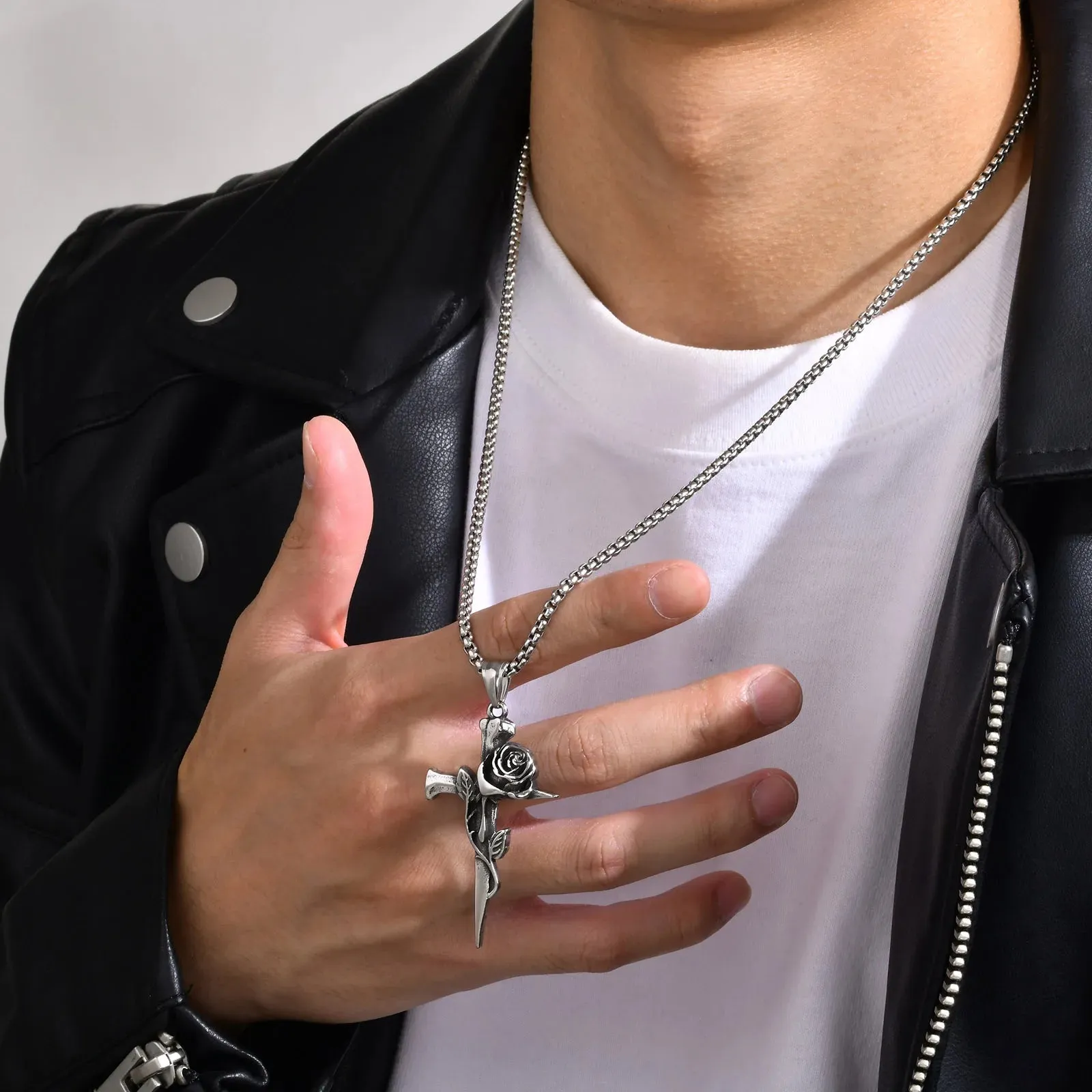 New Gothic Punk Rose Flower Necklaces for Men Hip-hop Rapper Gift