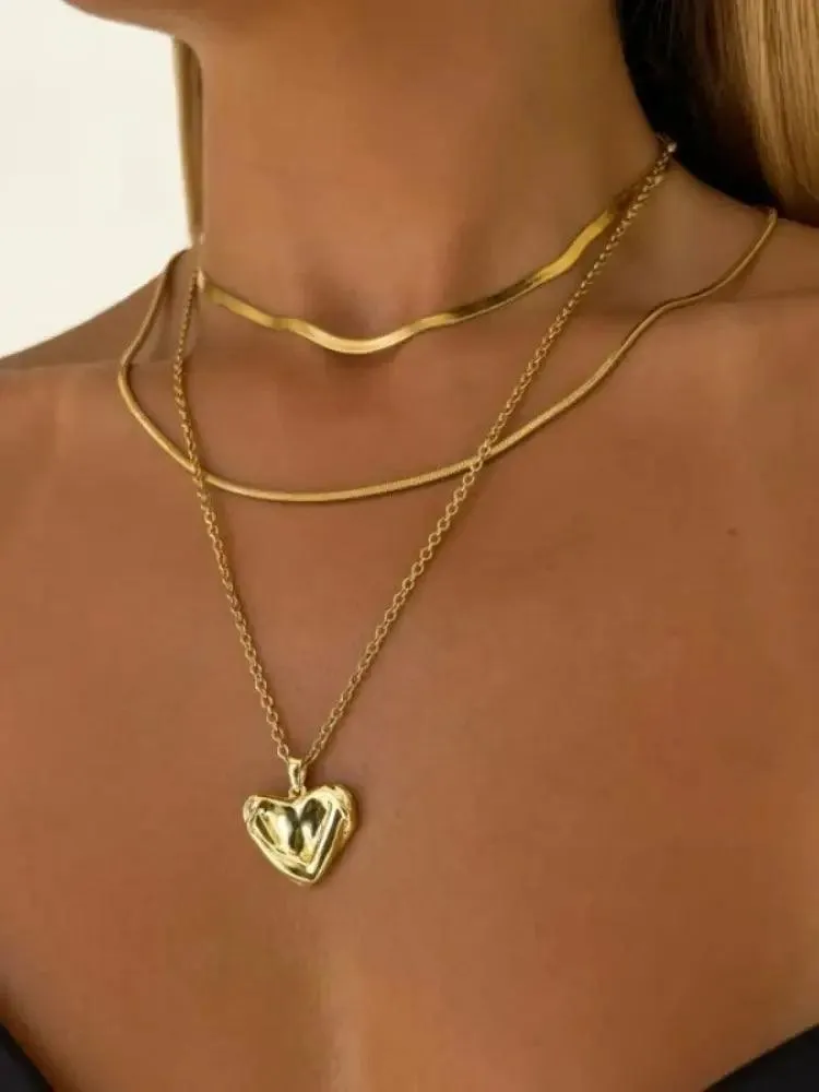 New In Fashion 14K Gold Colour Heart-Shaped Trendy Multi-Layer Fashion Necklaces For Women and Girls
