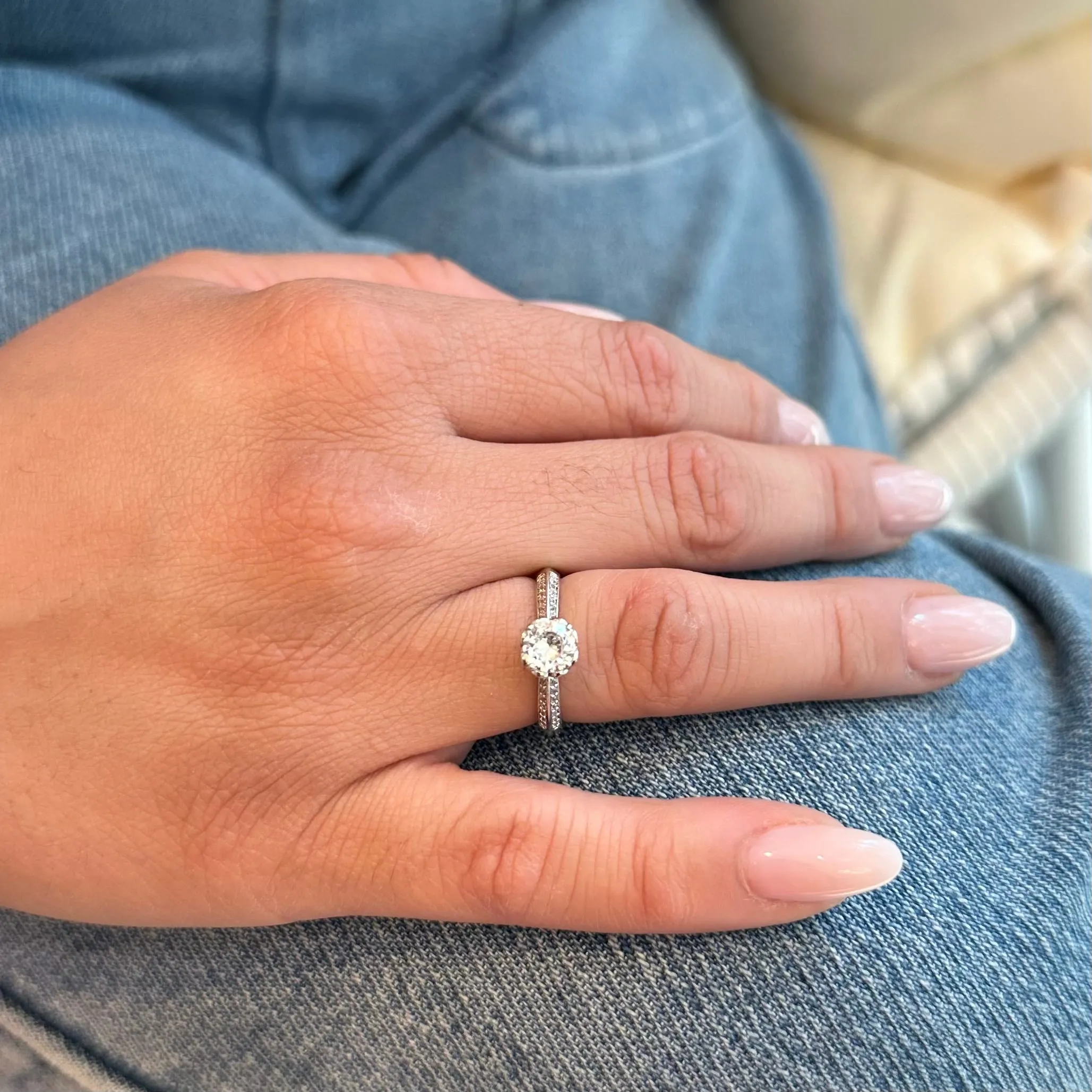 NEW SOLITARY RING | White Rhodium Fourfold Plated