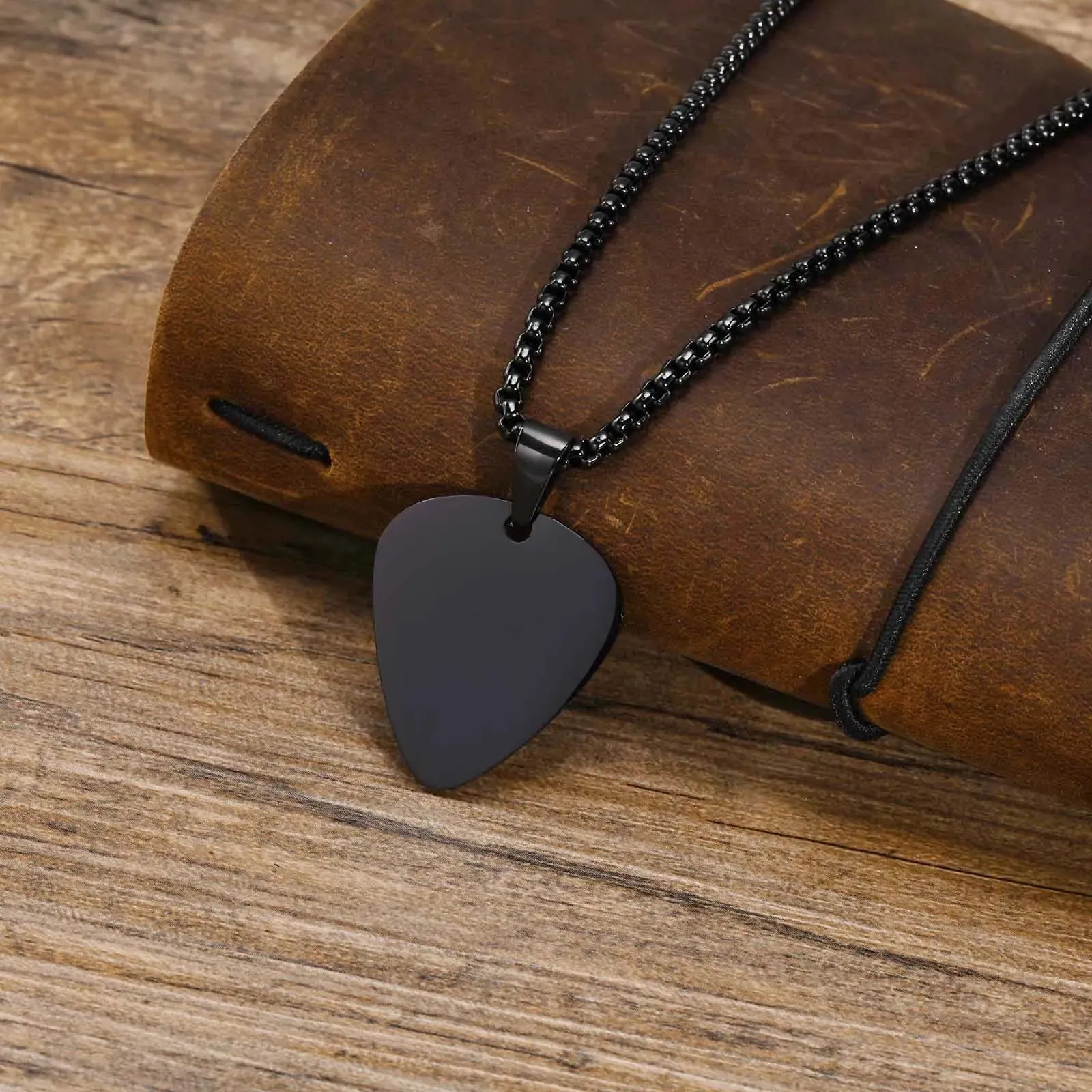 New Trendy Guitar Pick Necklace for Men Boys
