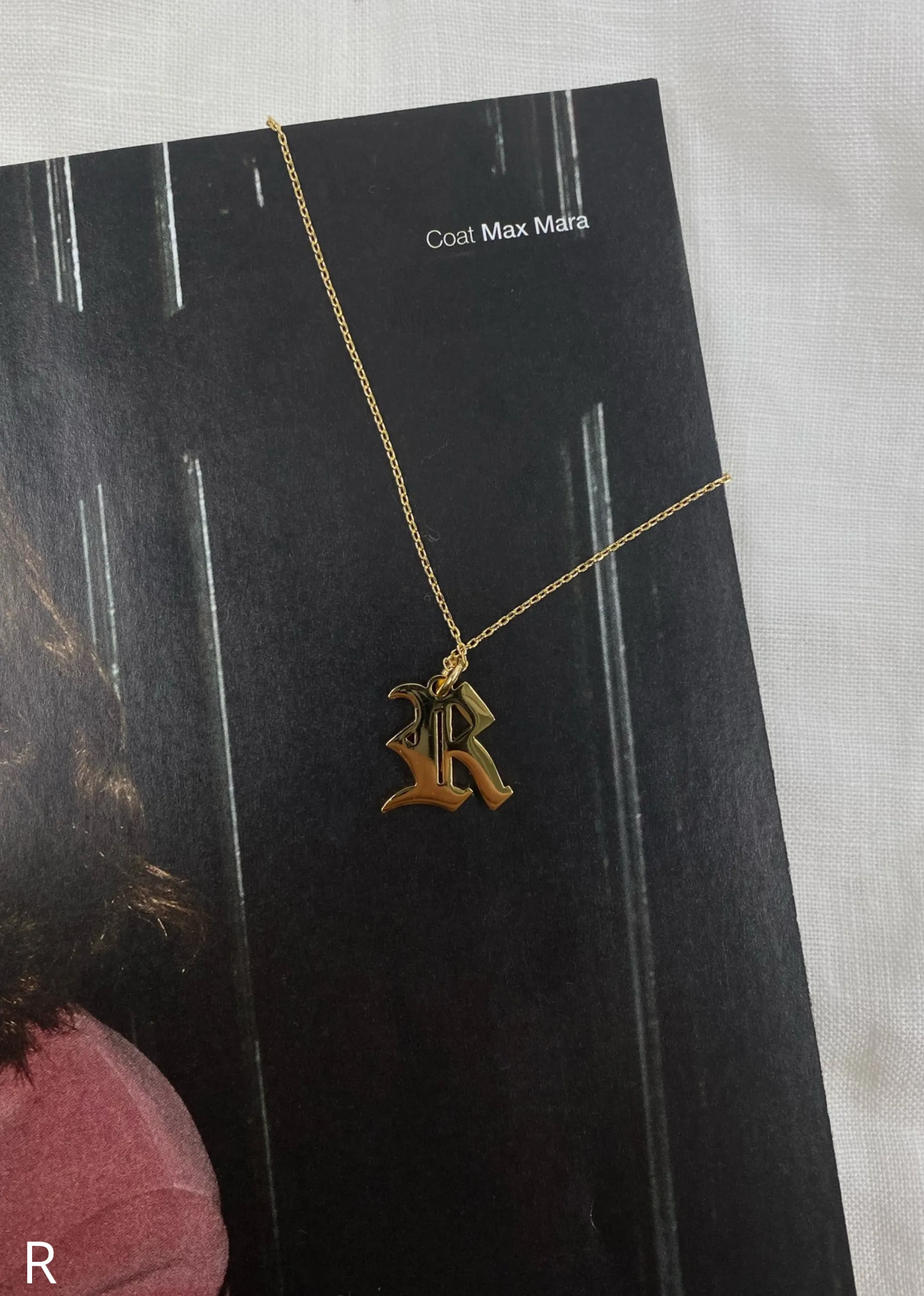 Old English Initial Necklace ★ Gold