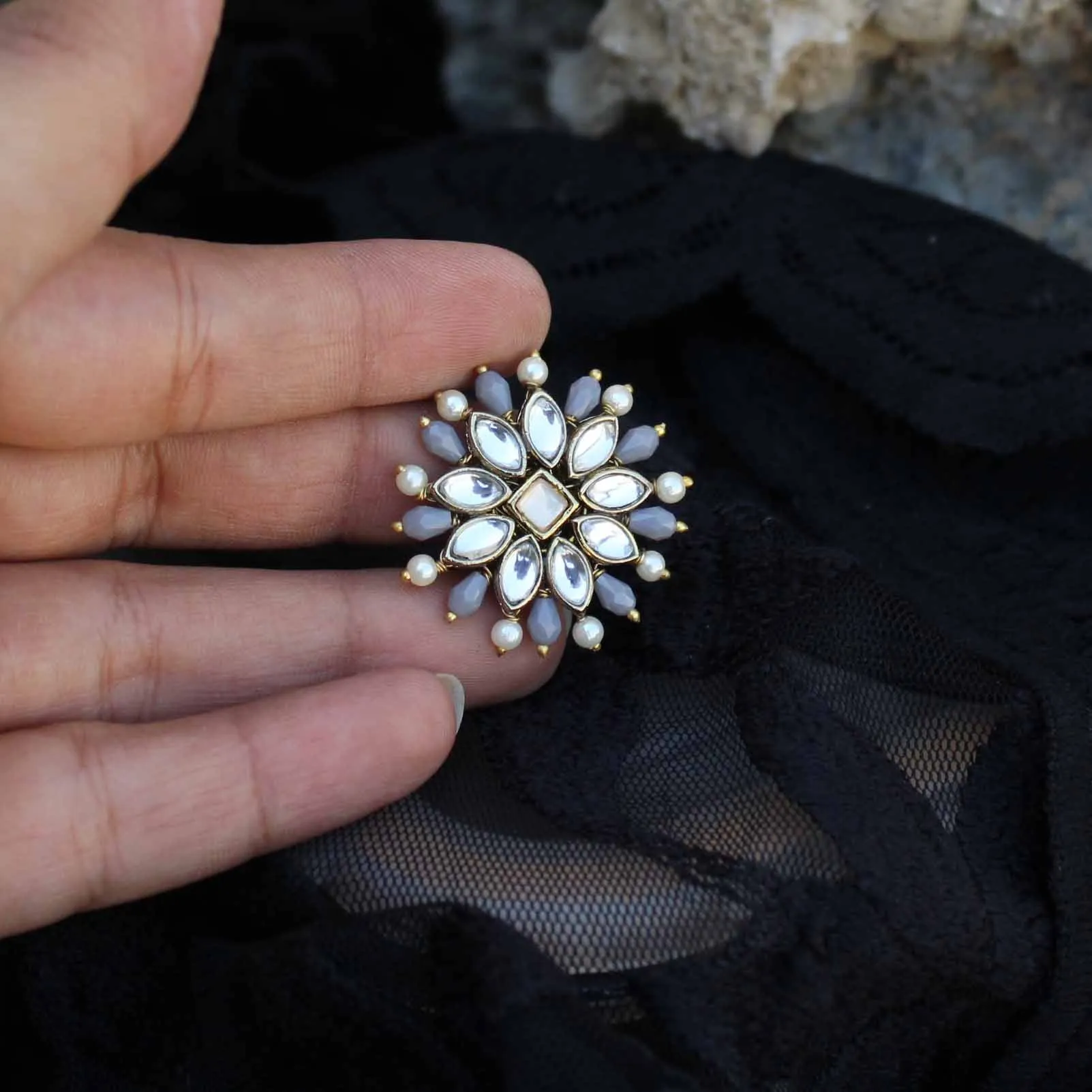 Pearl Twirl Grey Ring