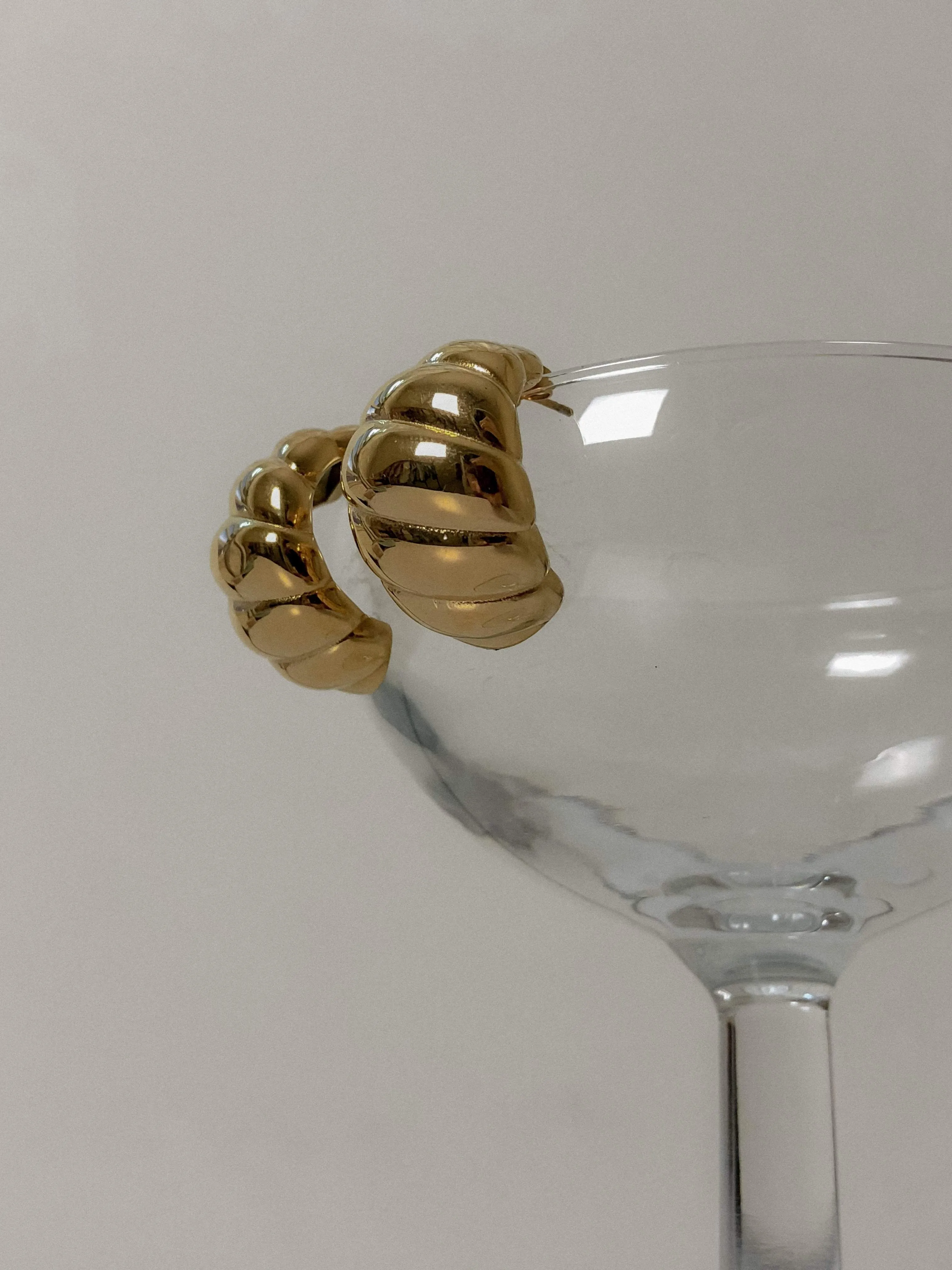 Pâtisserie Croissant Dome Stud Earrings