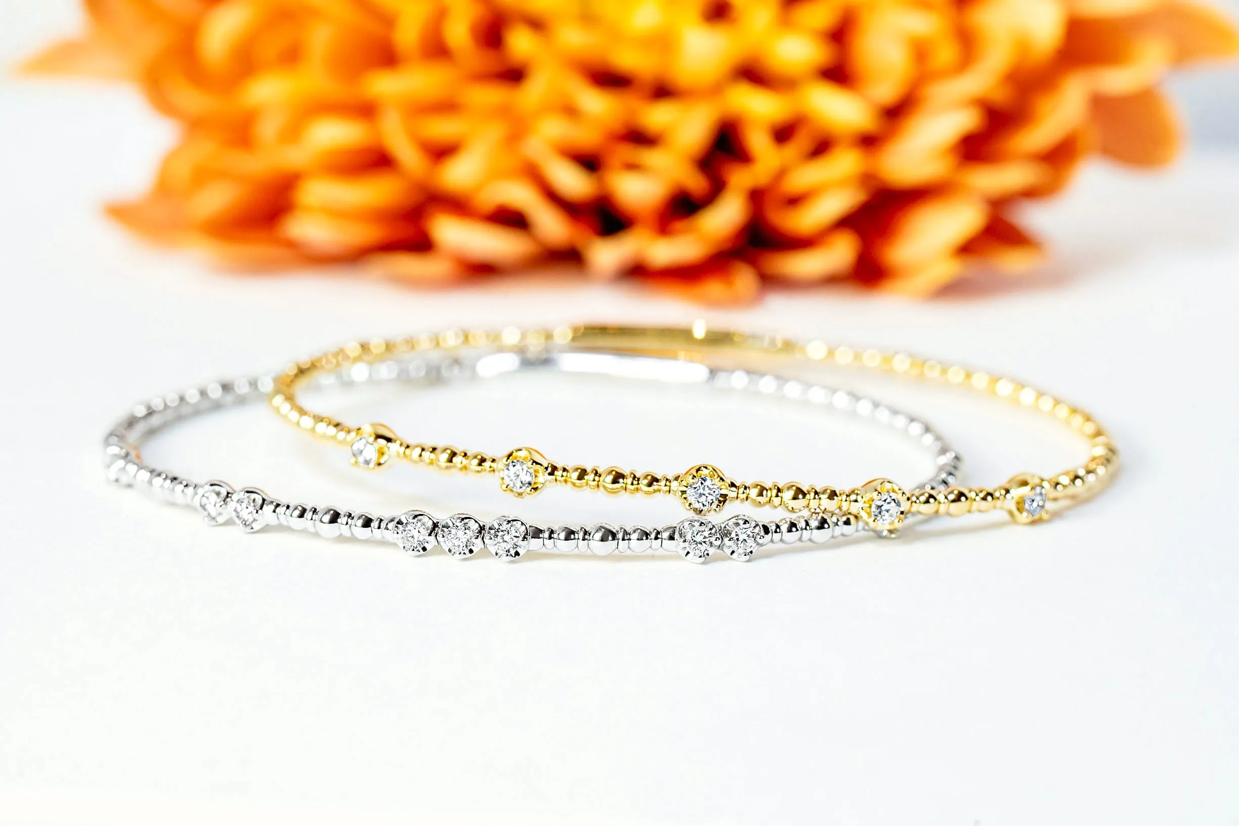 "Stelle" White Gold Bangle