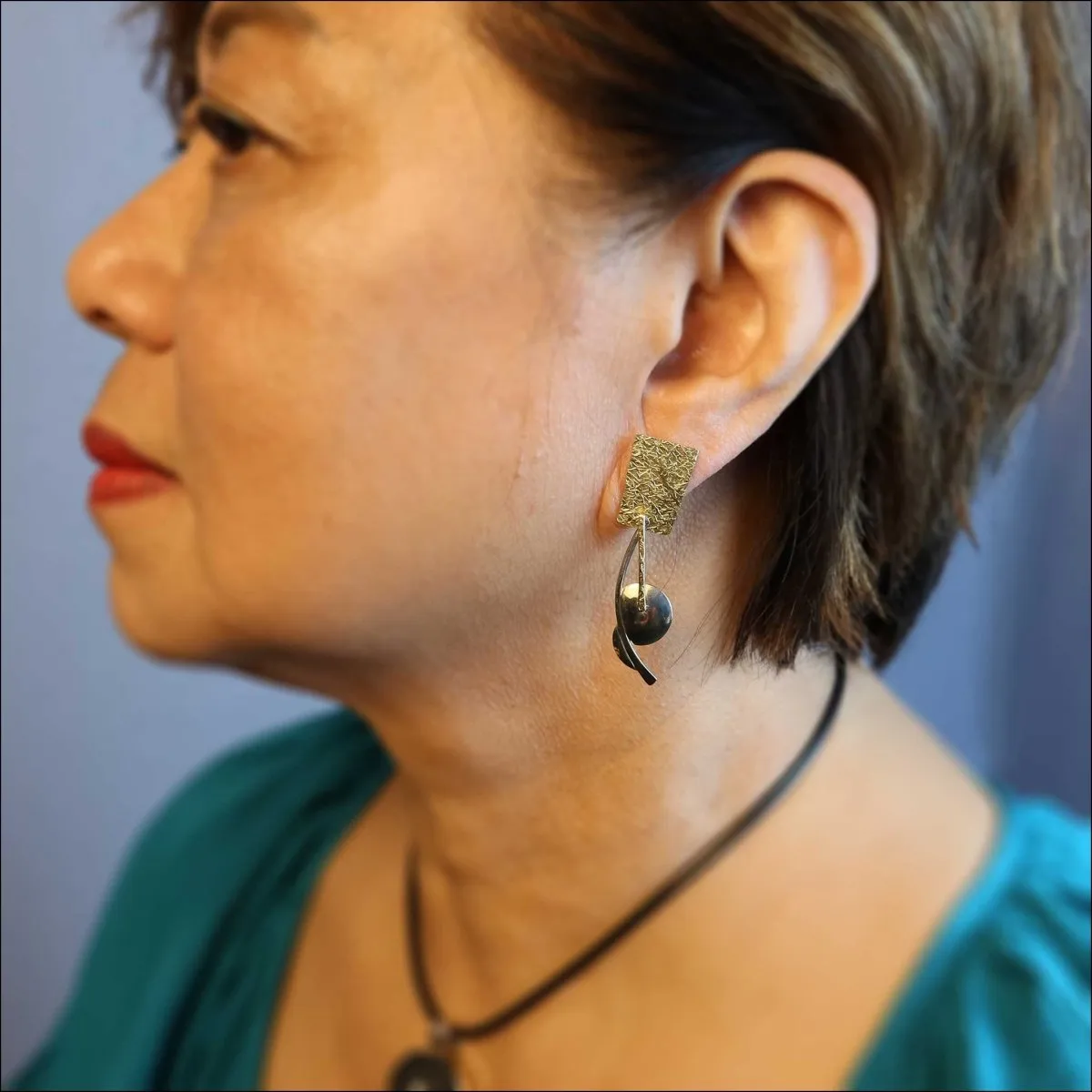 Rough Hewn Asymmetrical Earrings 18KY 14KW
