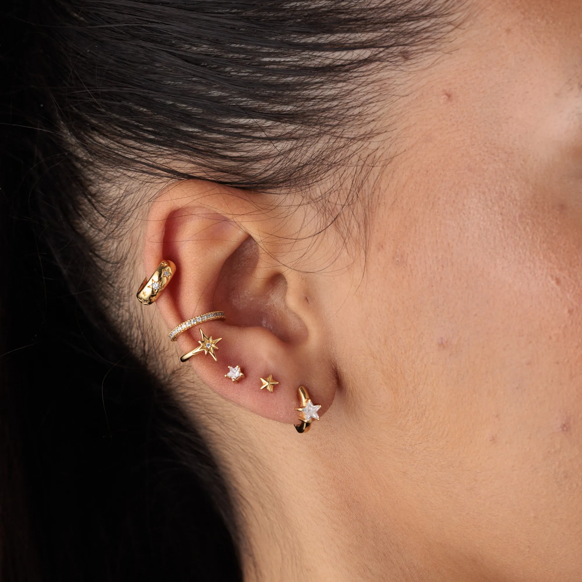 Sparkling Star 7mm Cartilage Hoop Single Earring
