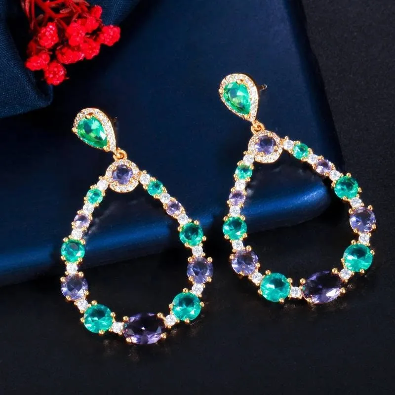 Teardrop earrings, earrings, vintage earrings, art deco earrings, glamour, 1920s, sparkling earrings, gatsby, flapper
